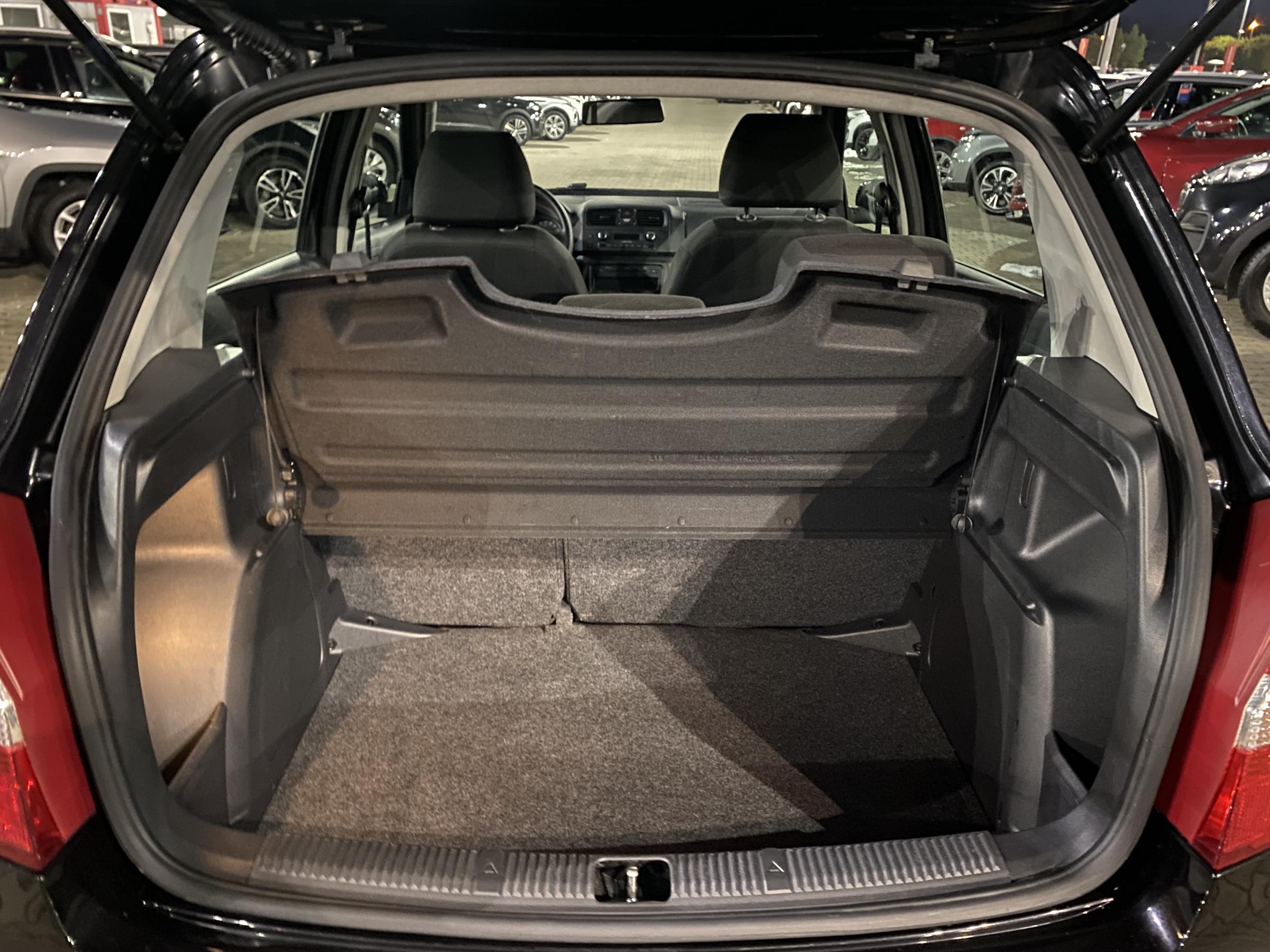 Škoda Fabia II, 2011 - pohled č. 7