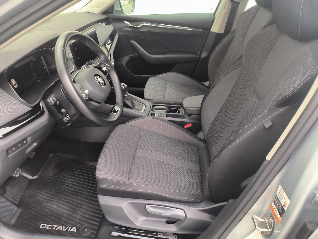 Škoda Octavia IV 1.5 TSi Style