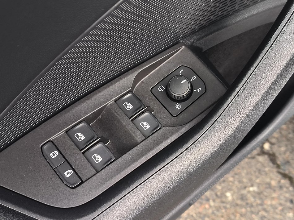 Škoda Octavia IV 1.5 TSi Style