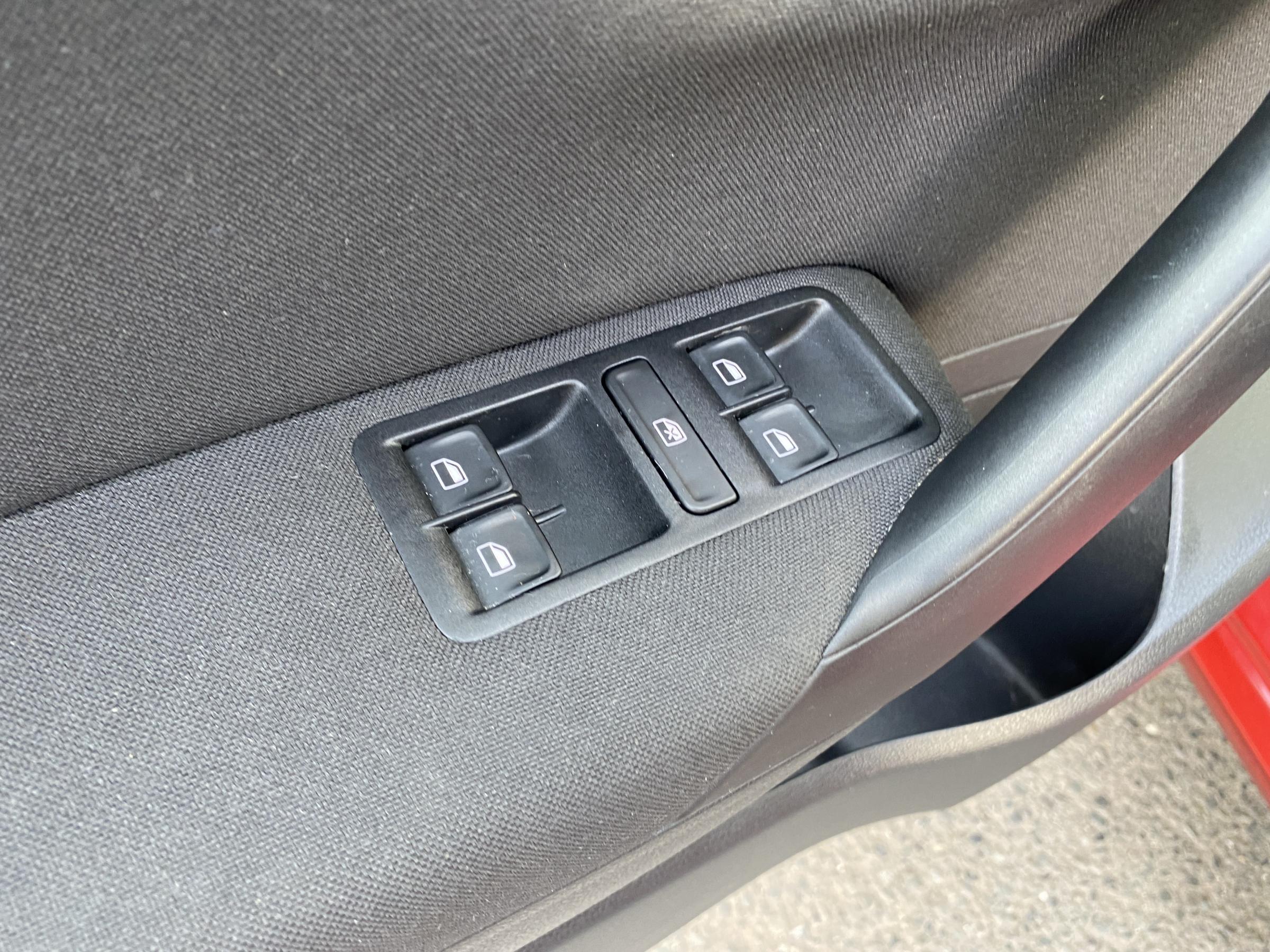 Volkswagen Polo, 2016 - pohled č. 14