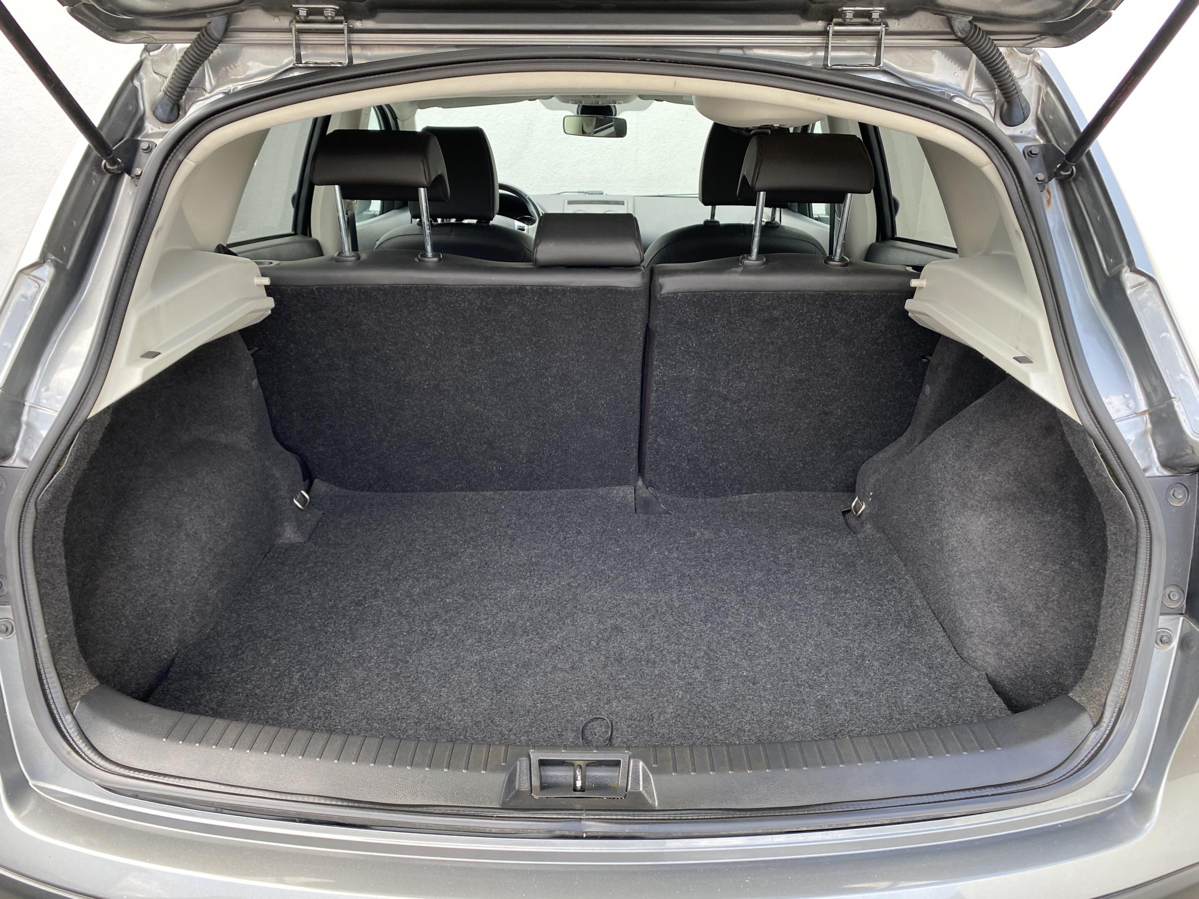 Nissan Qashqai, 2011 - pohled č. 7