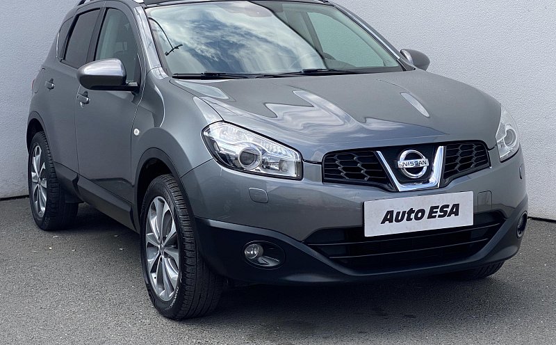 Nissan Qashqai 2.0i Tekna 4x4