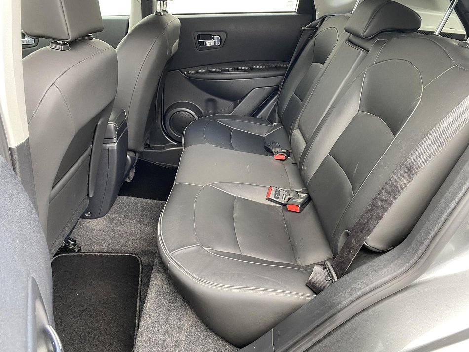 Nissan Qashqai 2.0i Tekna 4x4