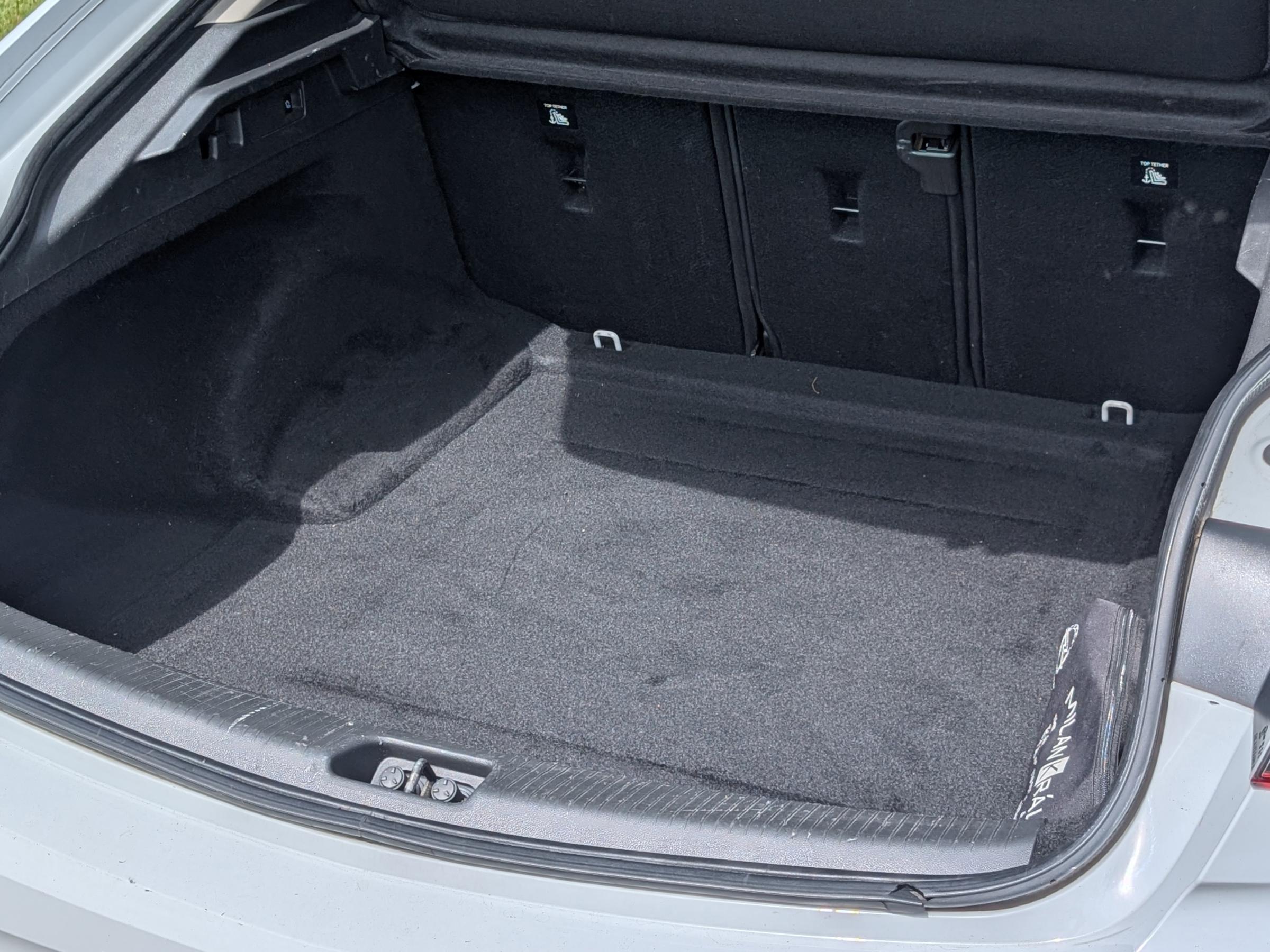 Opel Insignia, 2018 - pohled č. 12