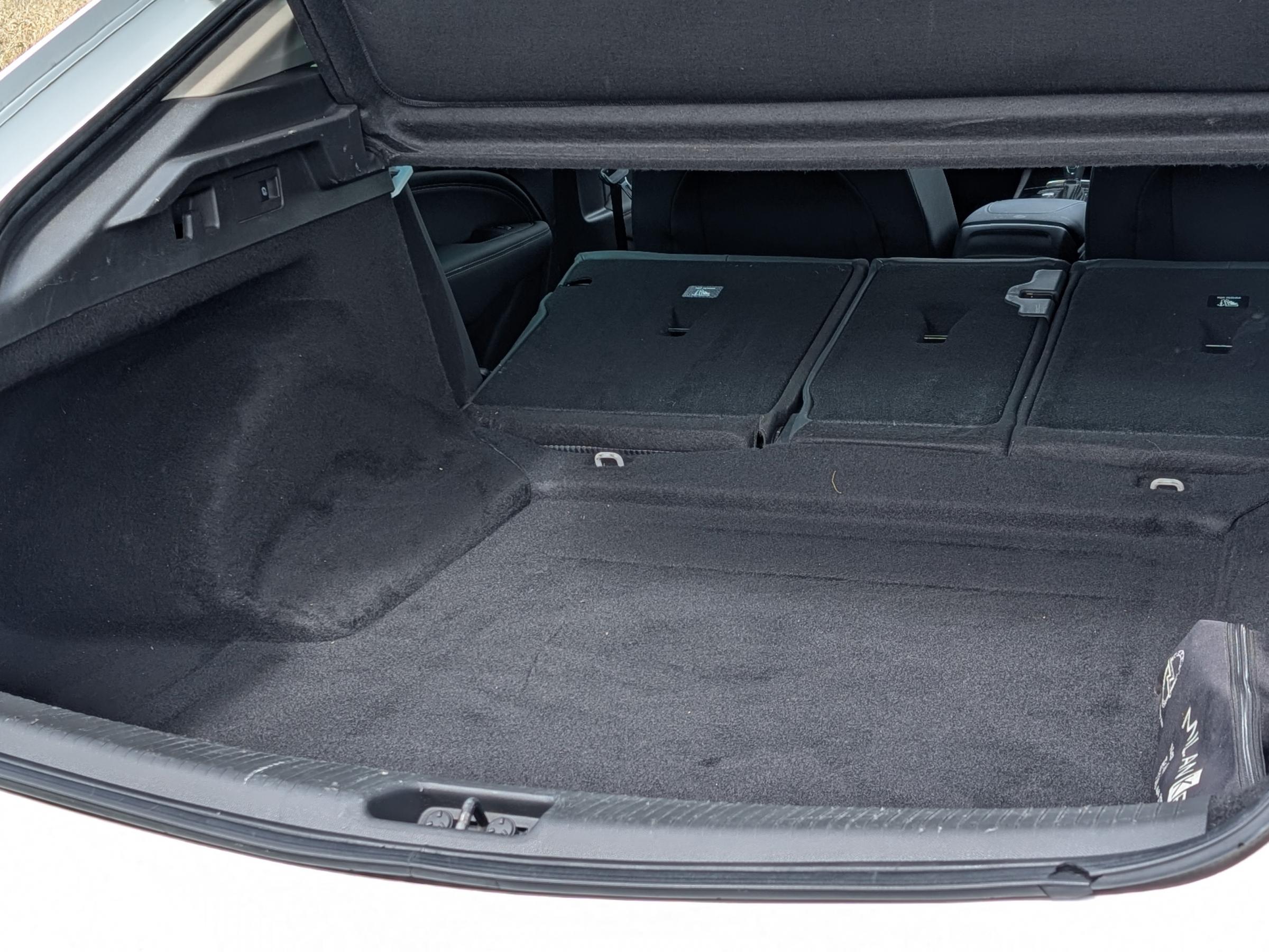 Opel Insignia, 2018 - pohled č. 13