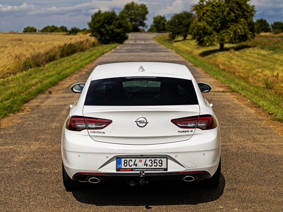 Opel Insignia 2.0 T  4x4