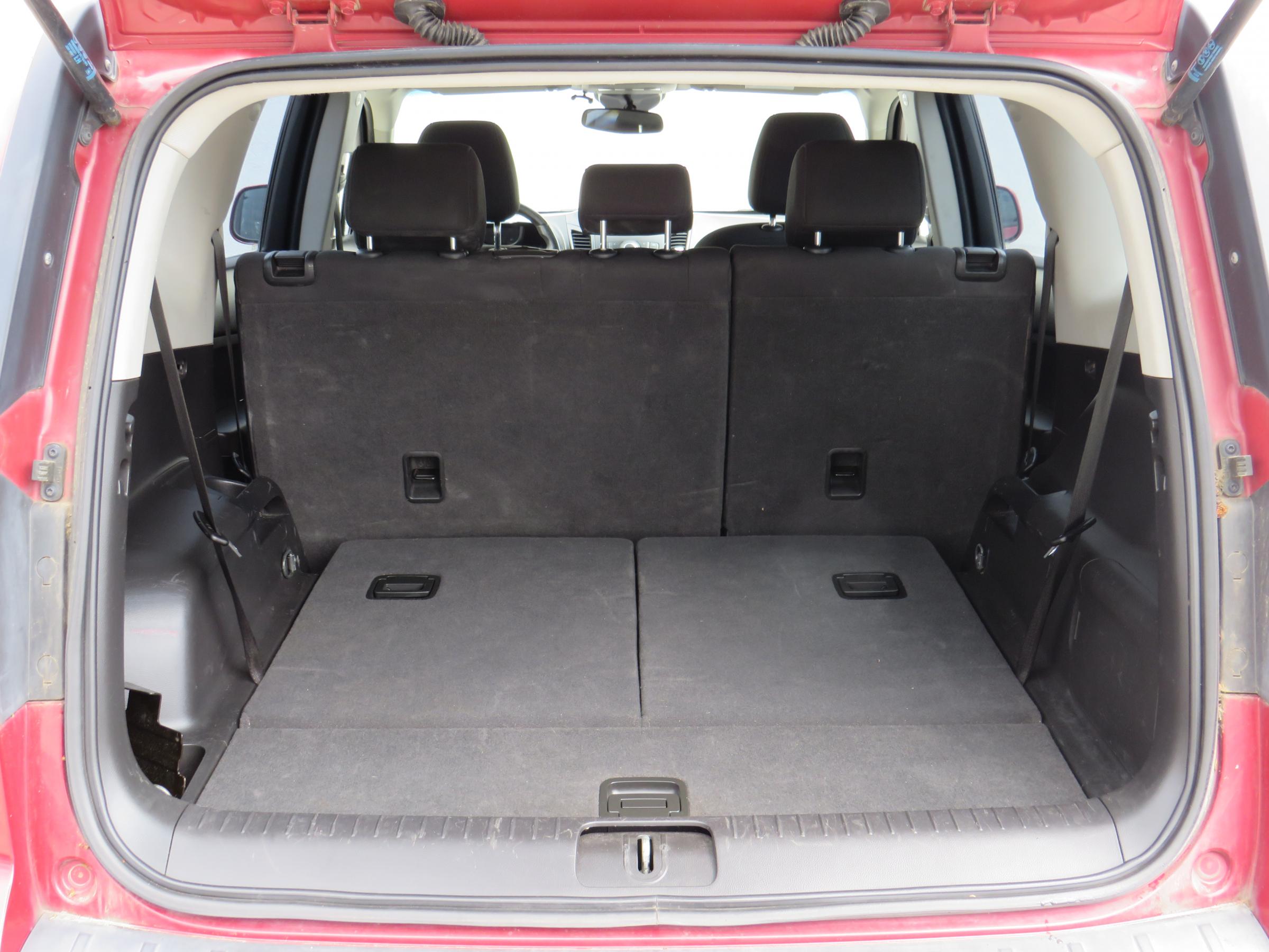 Chevrolet Orlando, 2011 - pohled č. 8