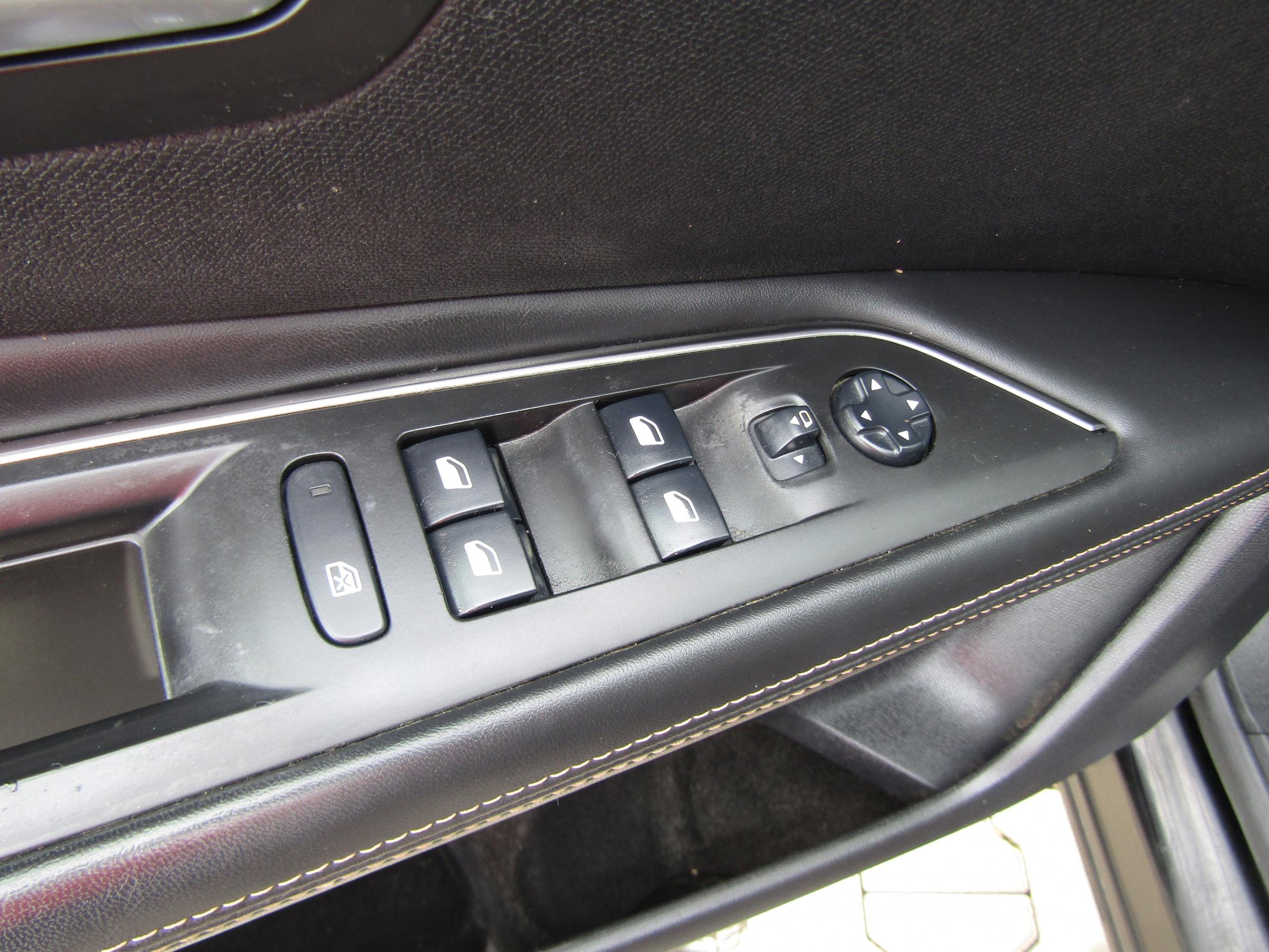 Peugeot 3008, 2017 - pohled č. 12