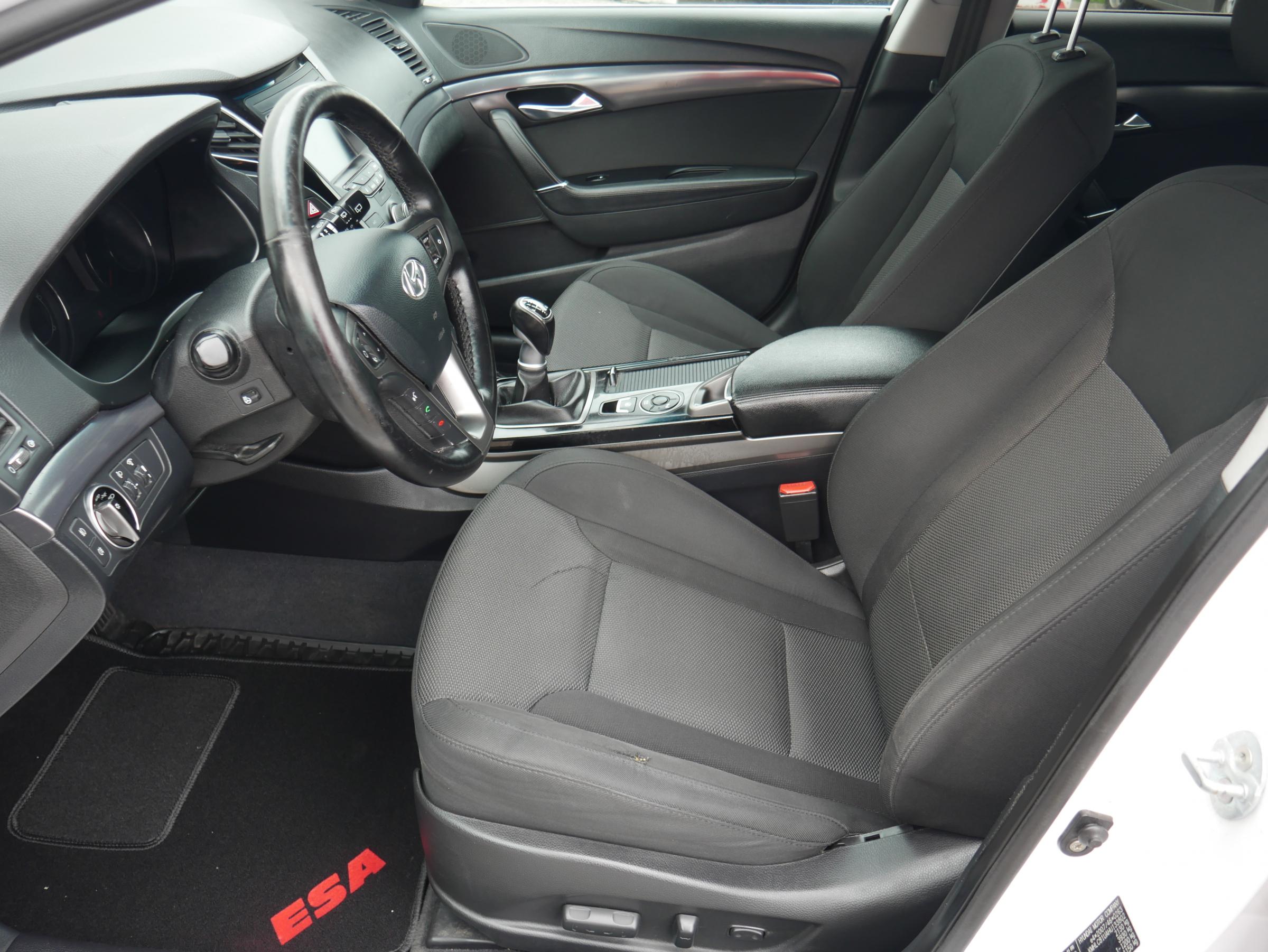 Hyundai i40, 2017 - pohled č. 8