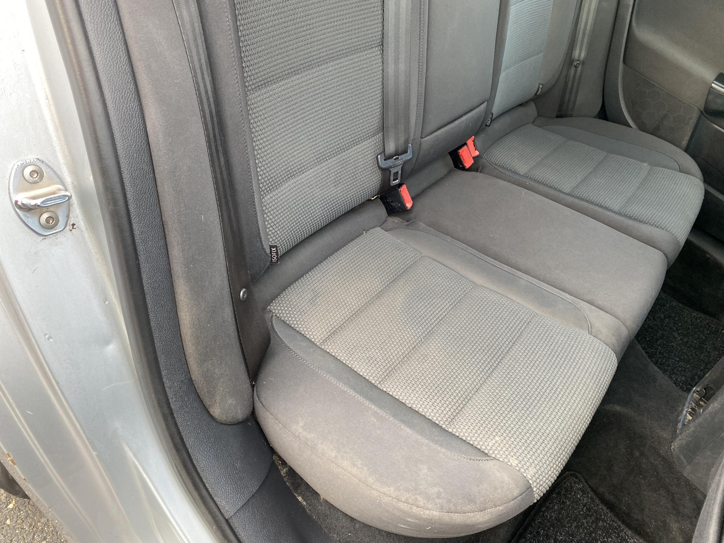 Volkswagen Golf, 2009 - pohled č. 11