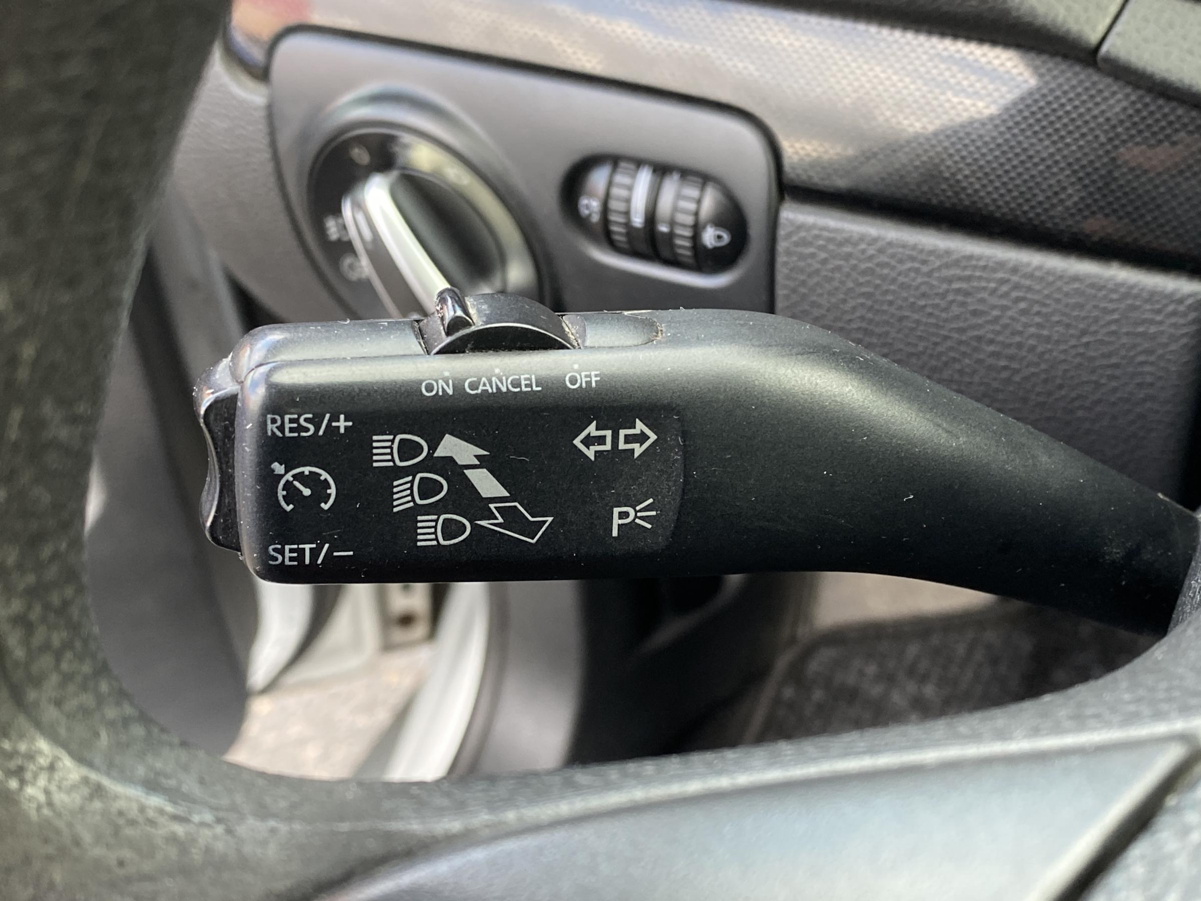 Volkswagen Golf, 2009 - pohled č. 17