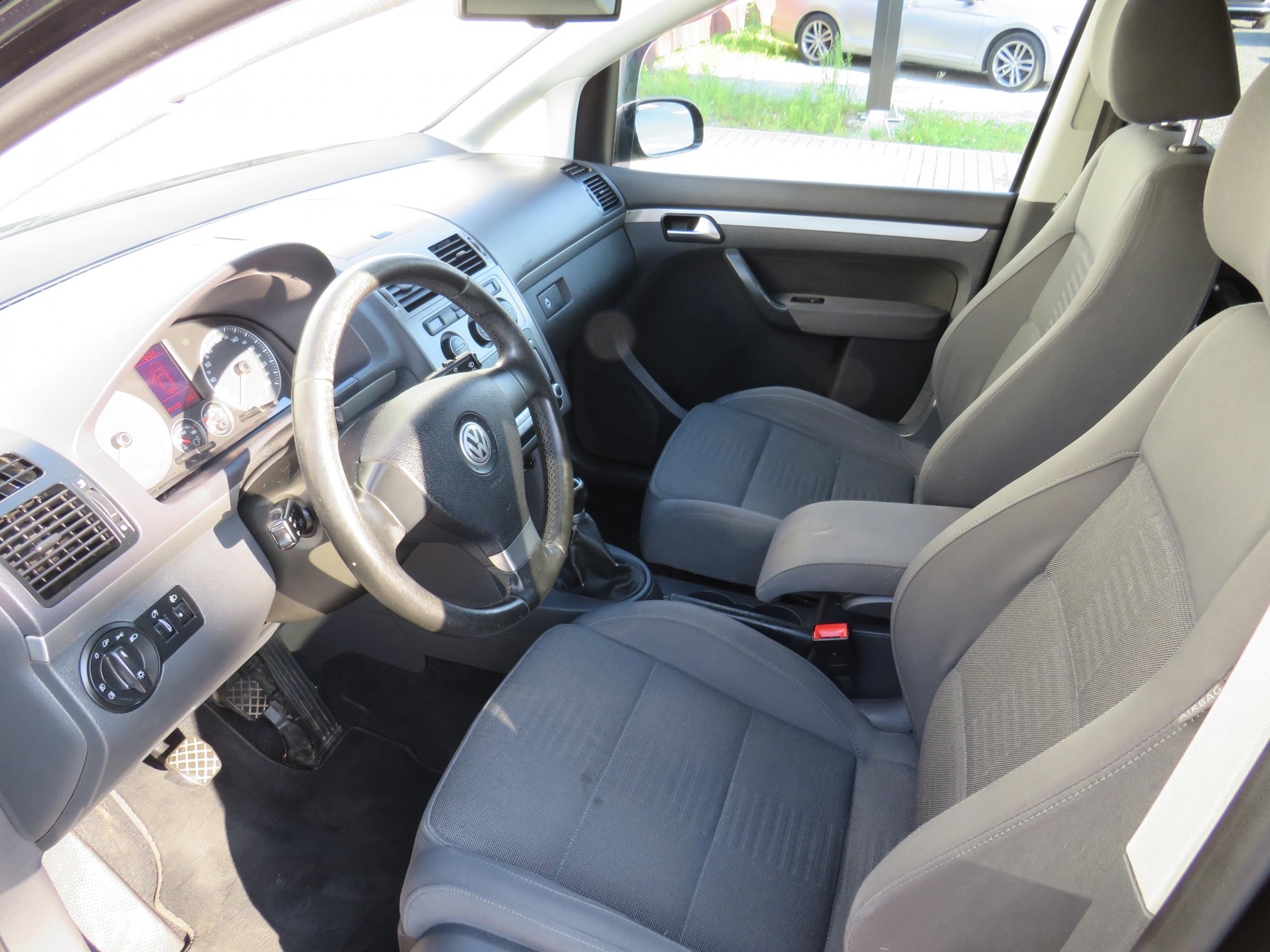 Volkswagen Touran, 2007 - pohled č. 11