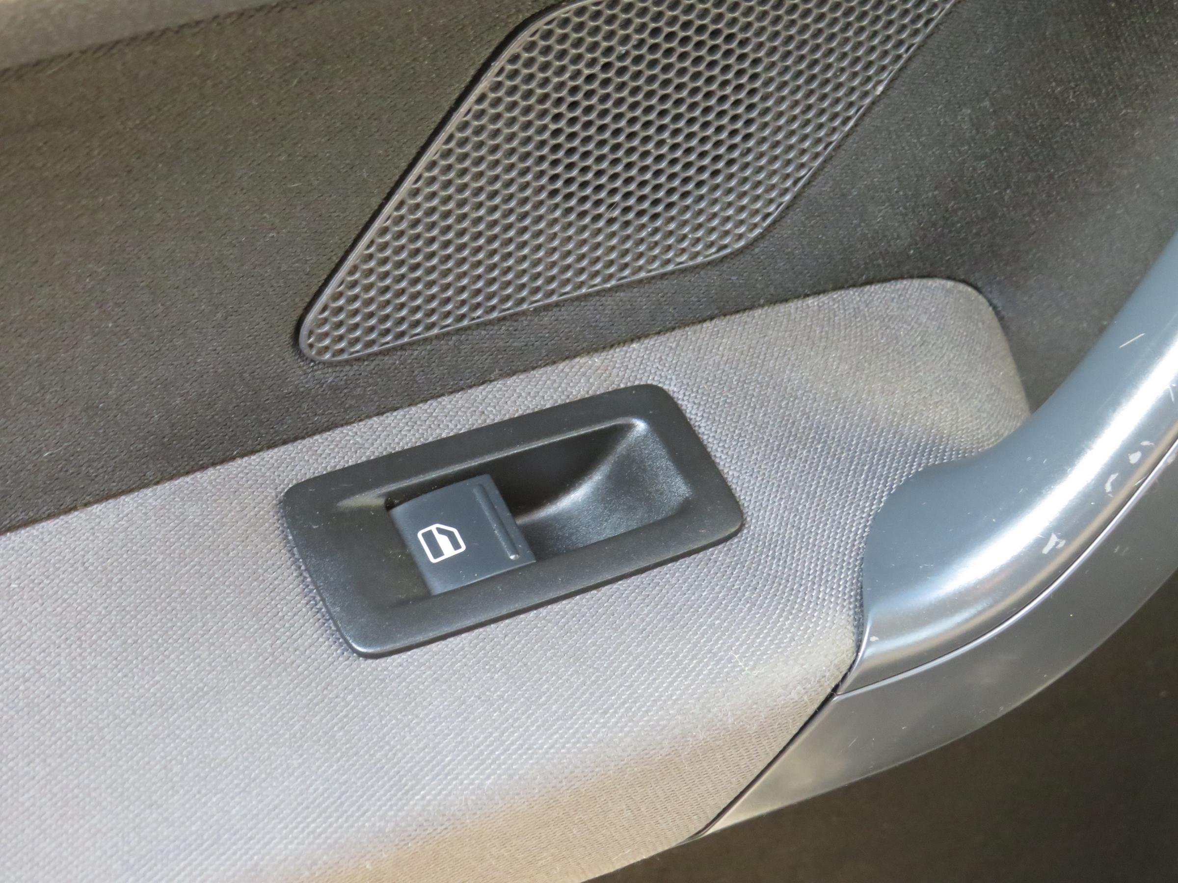 Volkswagen Touran, 2007 - pohled č. 14