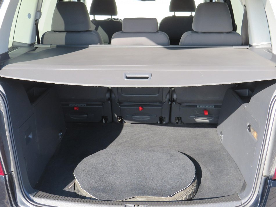 Volkswagen Touran 2.0 TDi Highline