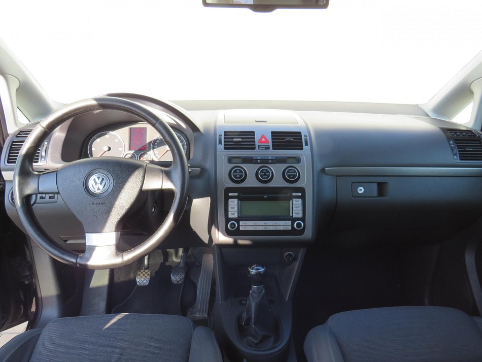 Volkswagen Touran 2.0 TDi Highline