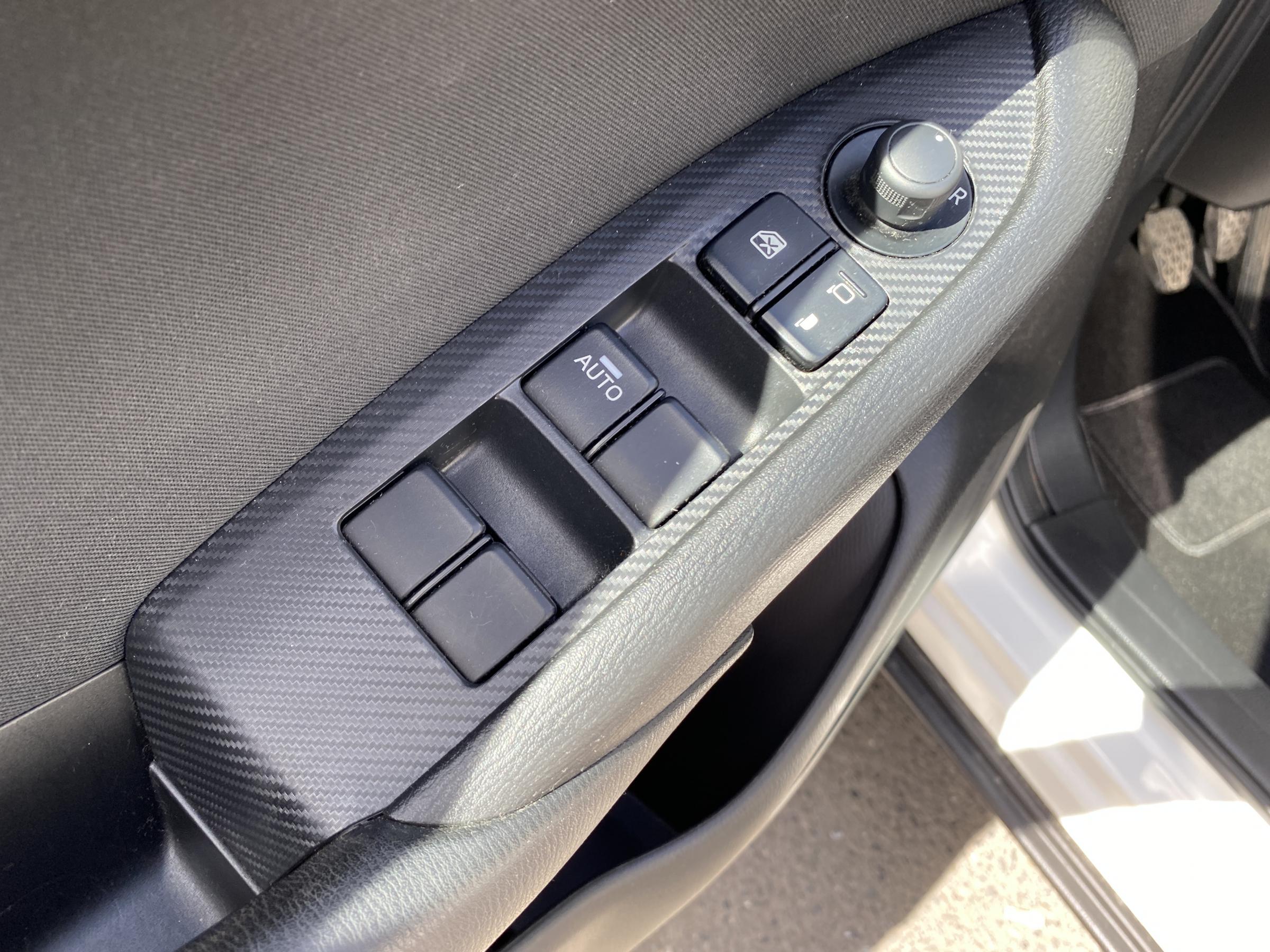 Mazda CX-3, 2017 - pohled č. 14