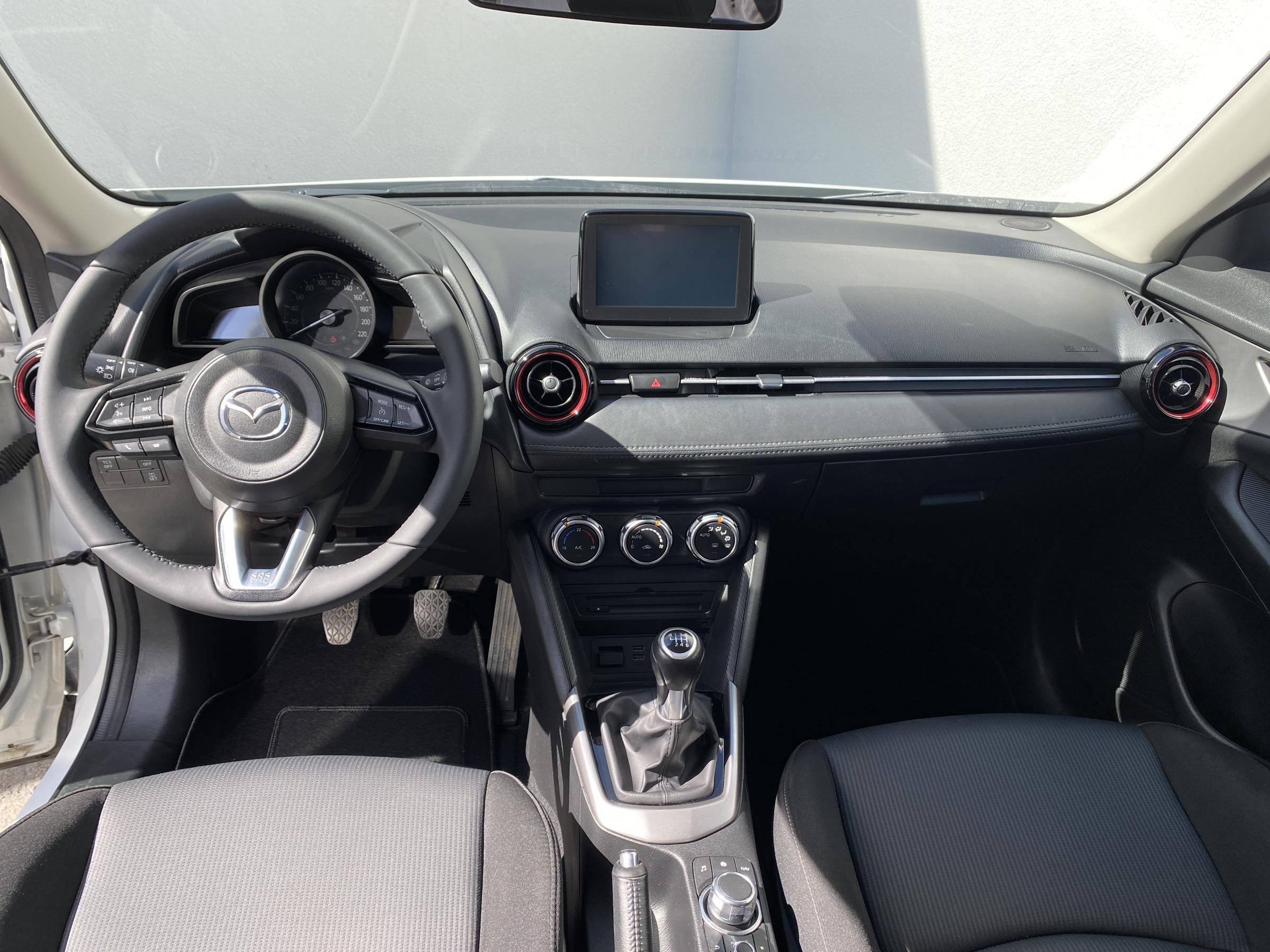 Mazda CX-3, 2017 - pohled č. 8