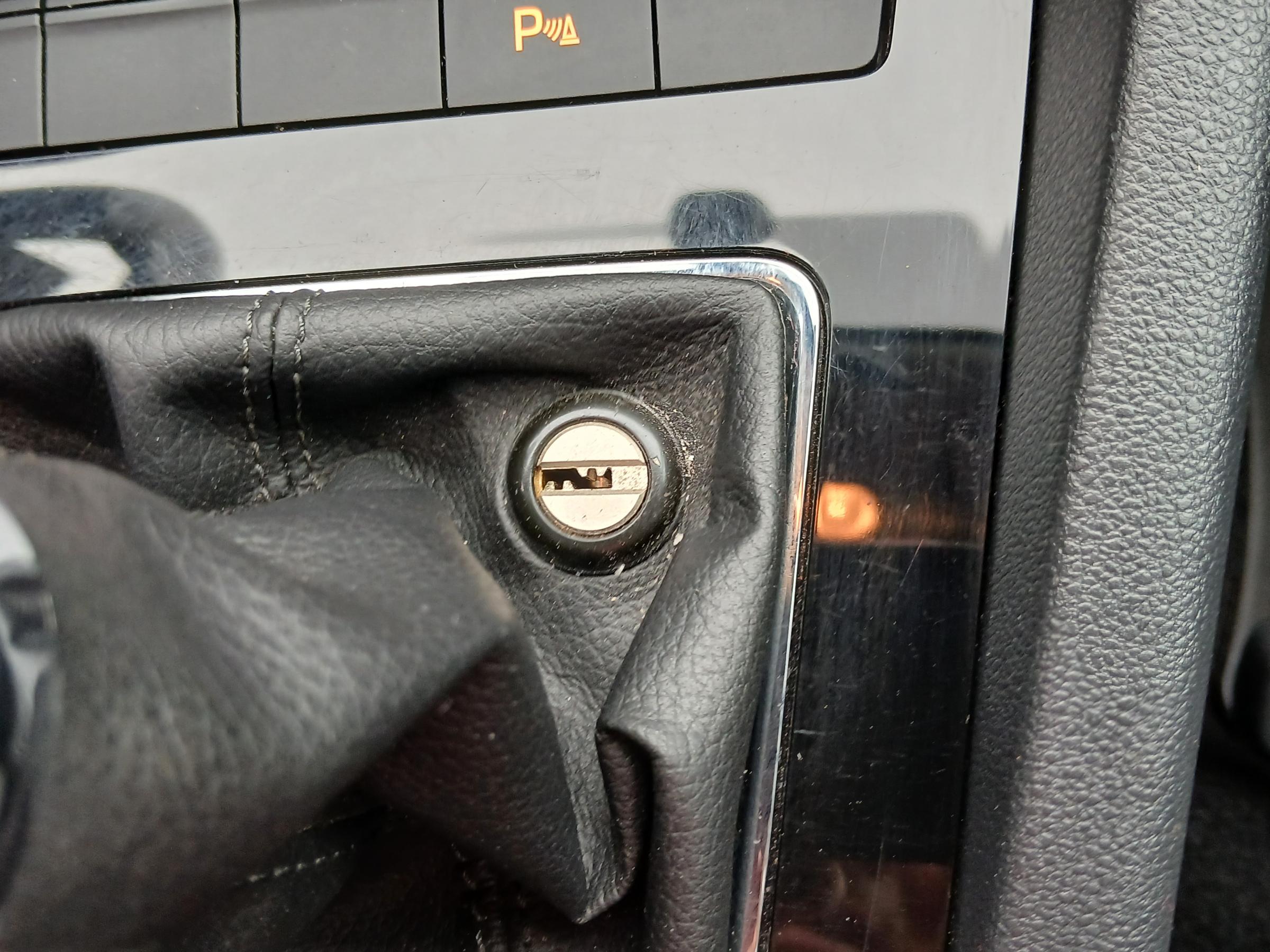 Škoda Octavia III, 2019 - pohled č. 21