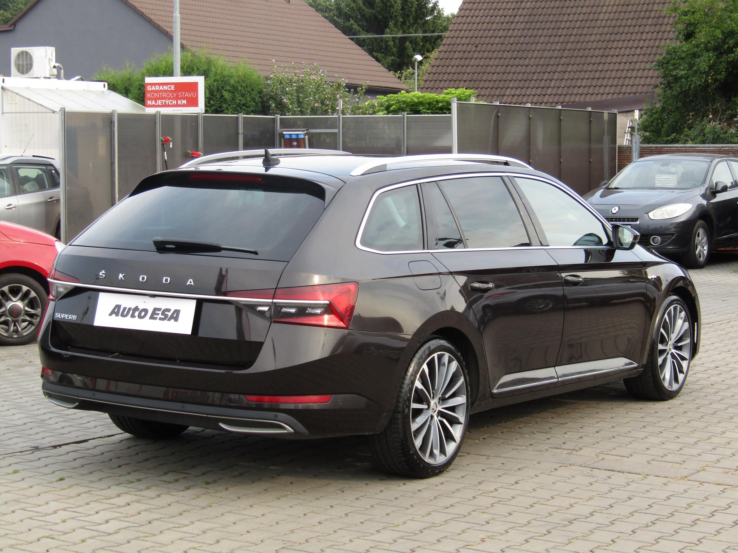 Škoda Superb III, 2019 - pohled č. 4