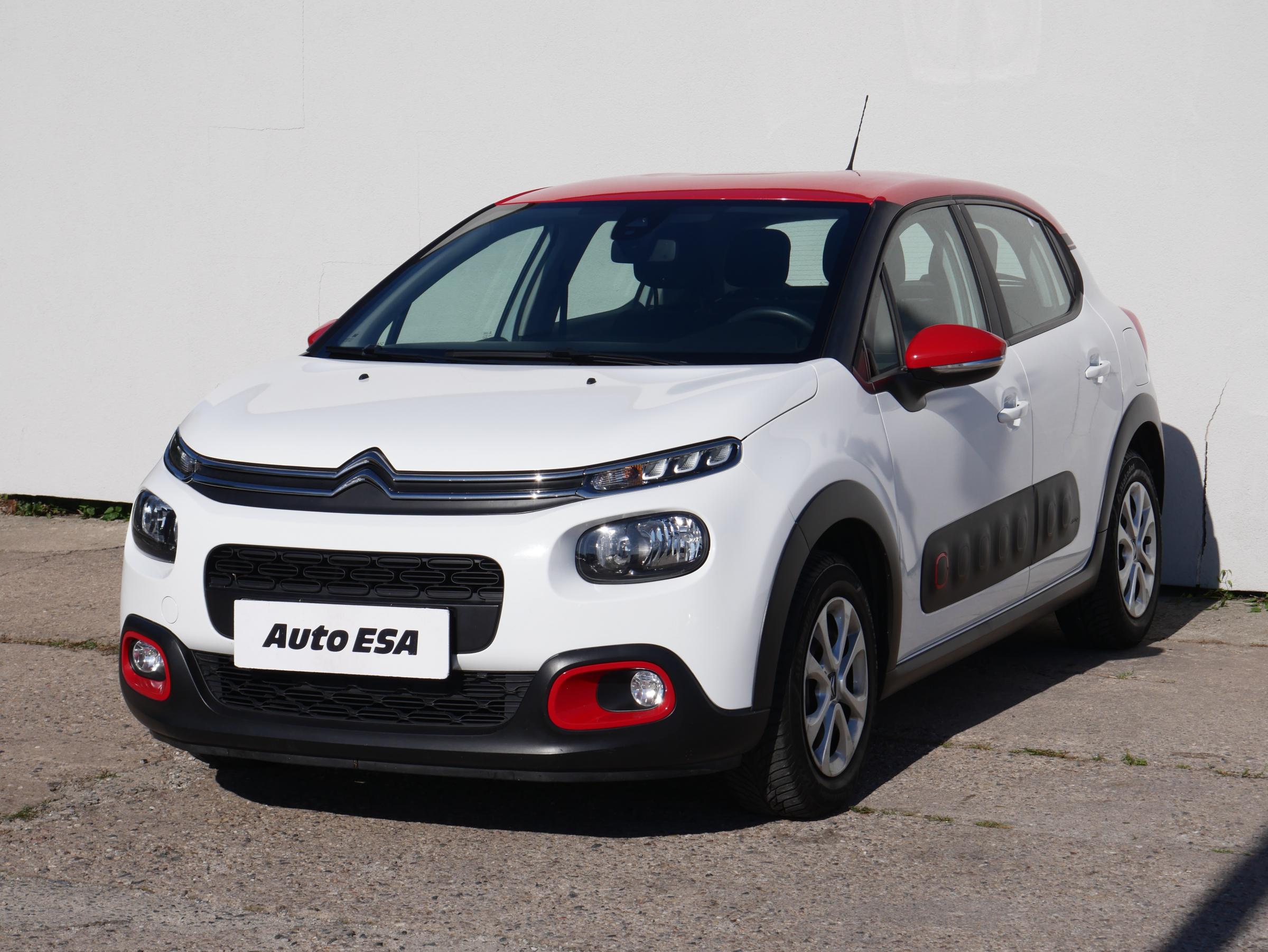 Citroën C3, 2018 - pohled č. 3