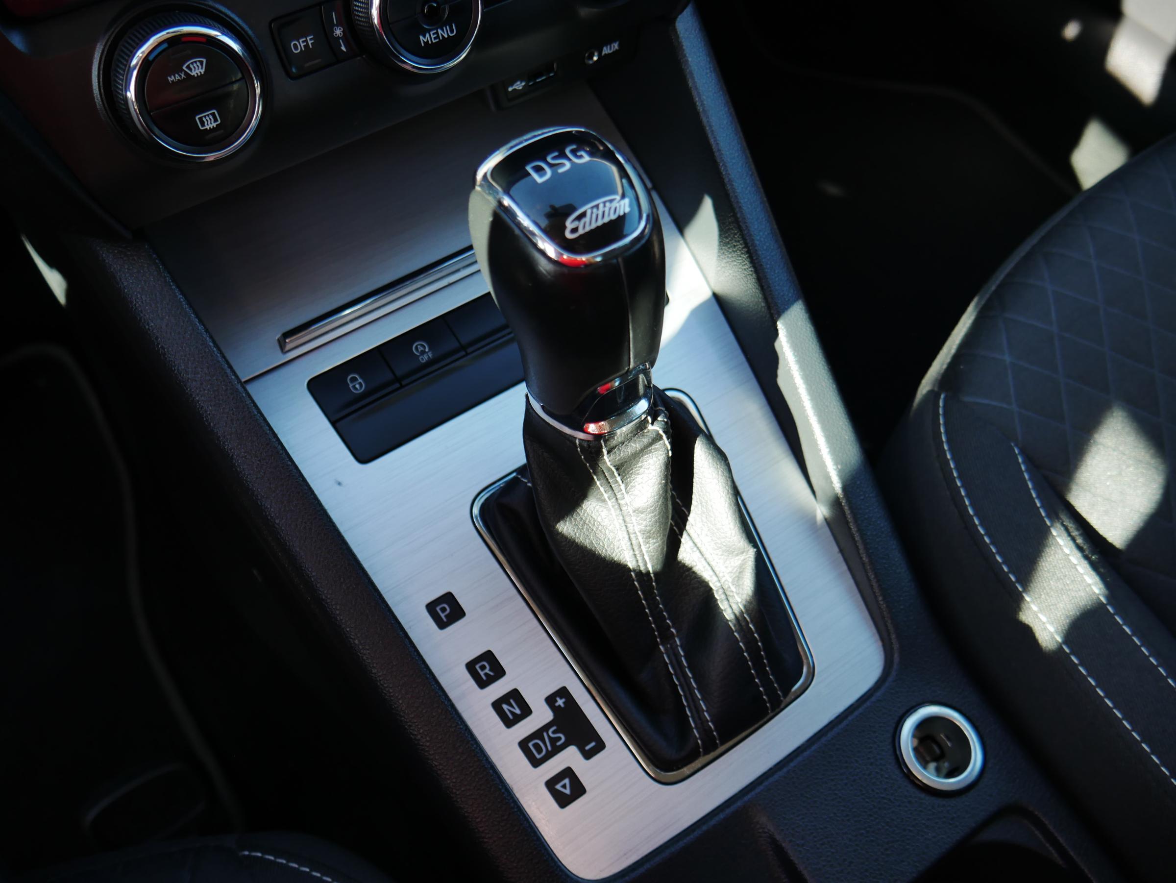 Škoda Octavia III, 2015 - pohled č. 17