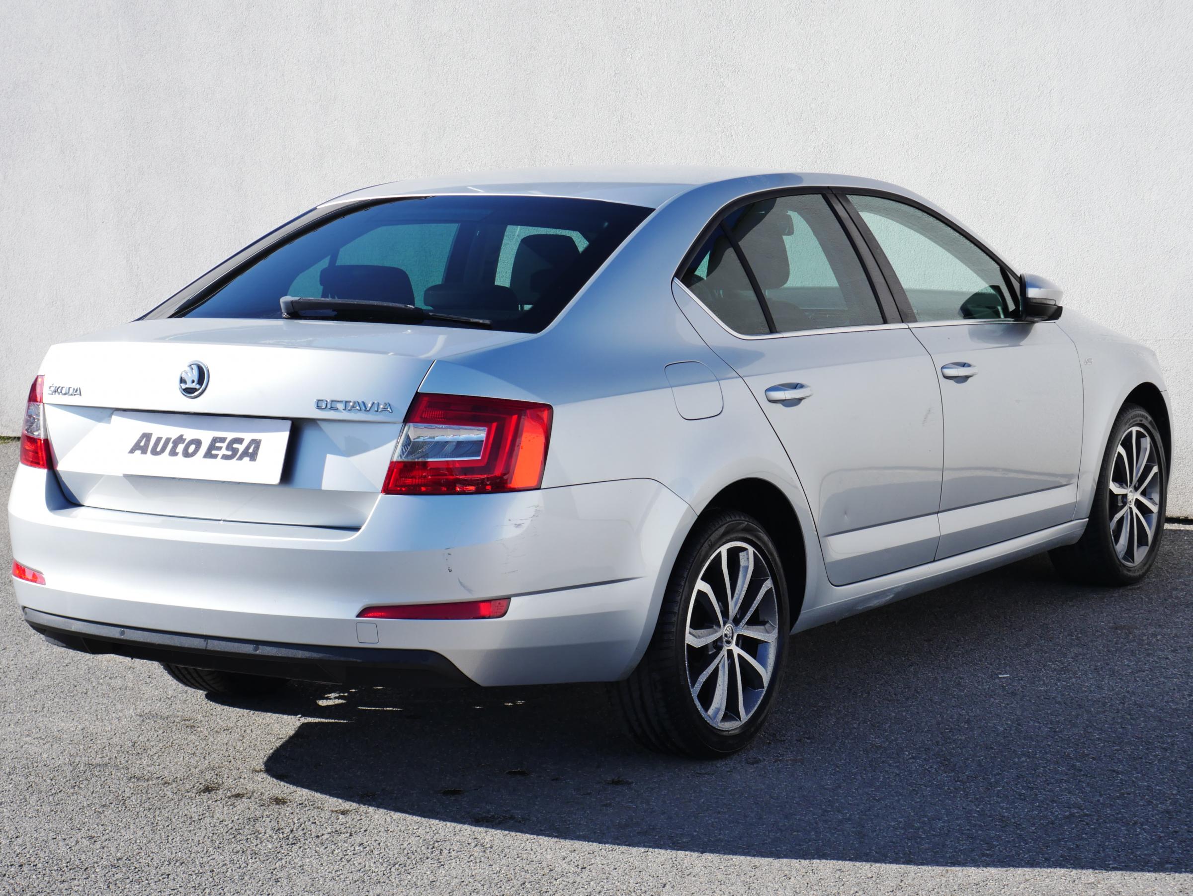 Škoda Octavia III, 2015 - pohled č. 4