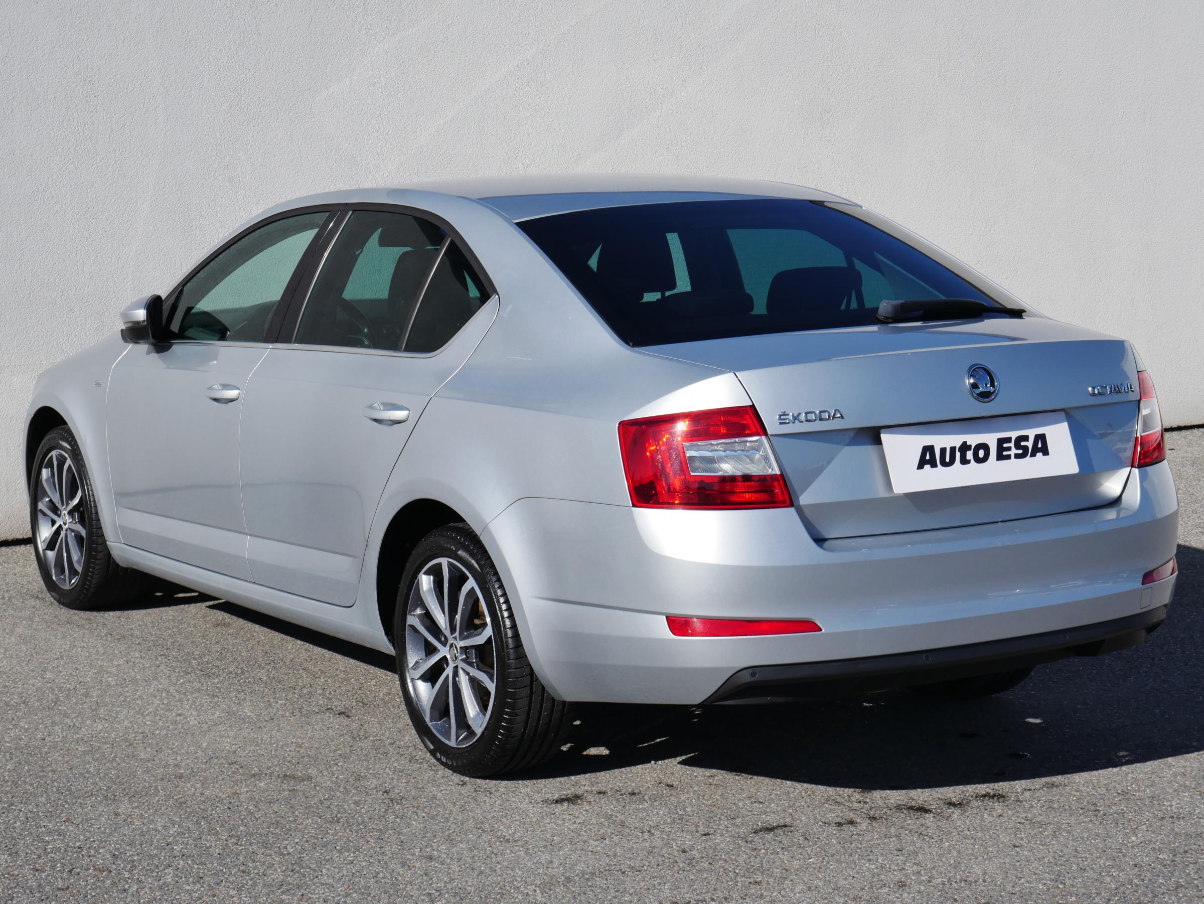 Škoda Octavia III, 2015 - pohled č. 6