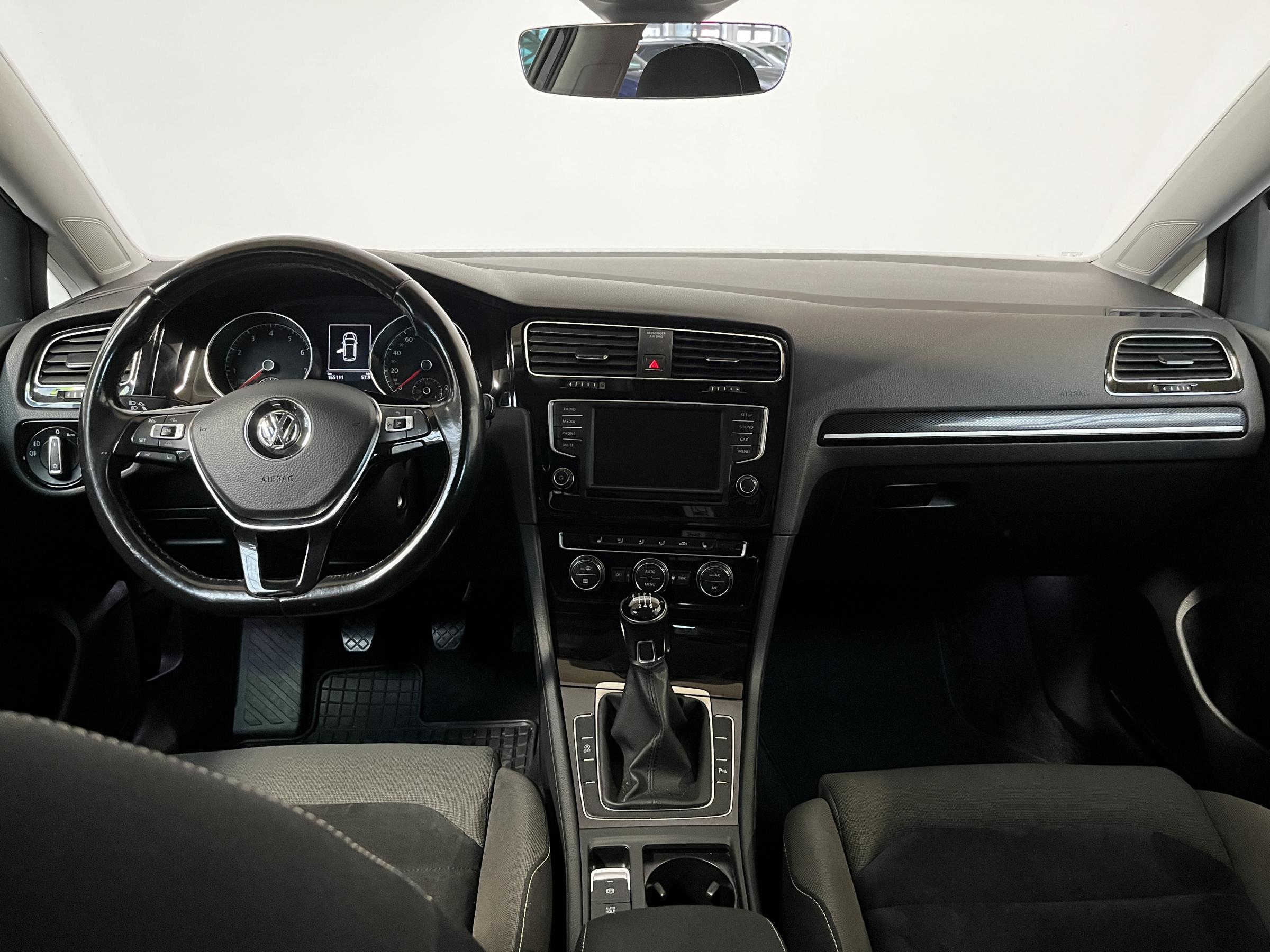 Volkswagen Golf, 2016 - pohled č. 8