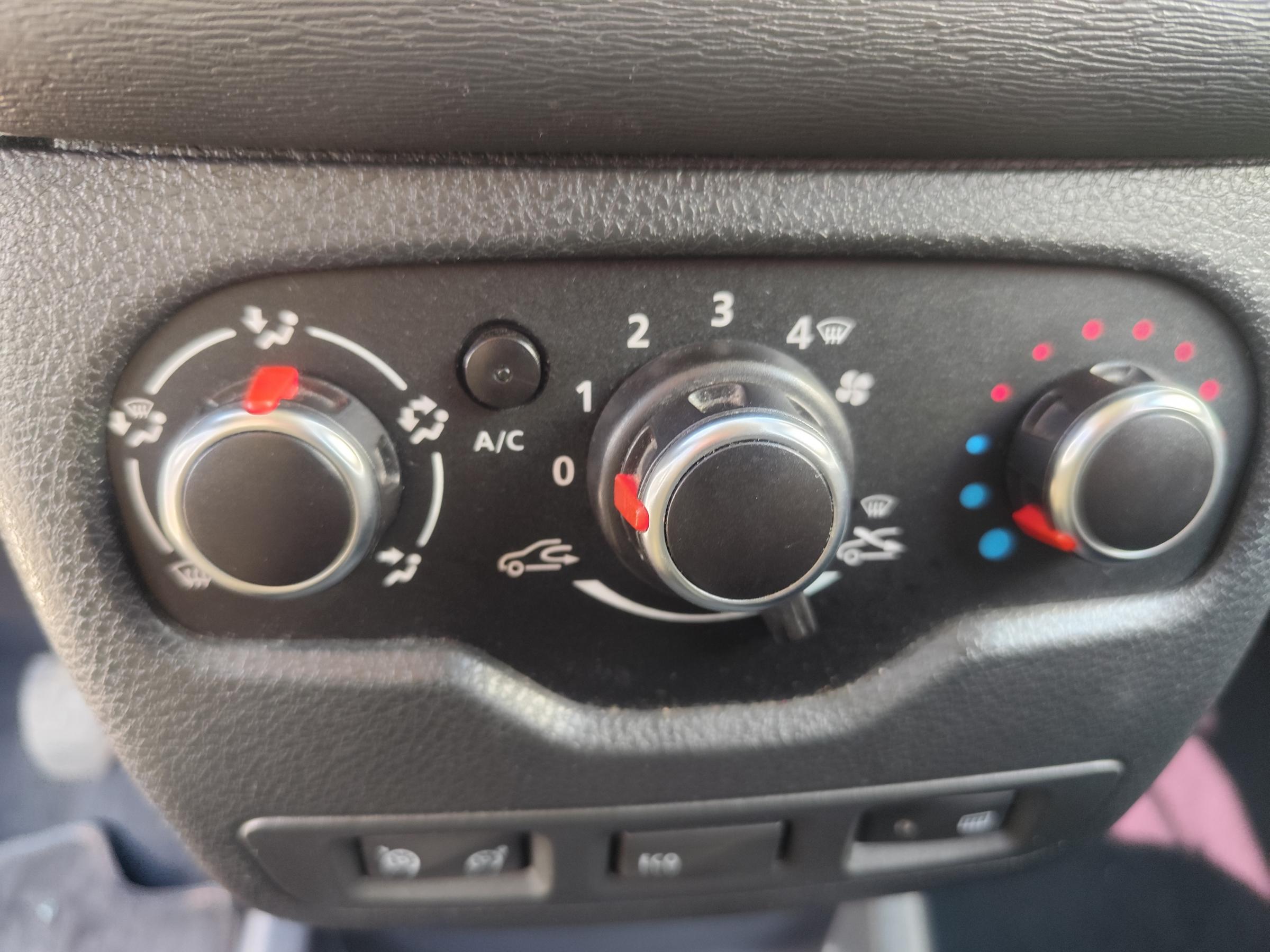 Dacia Dokker, 2017 - pohled č. 16