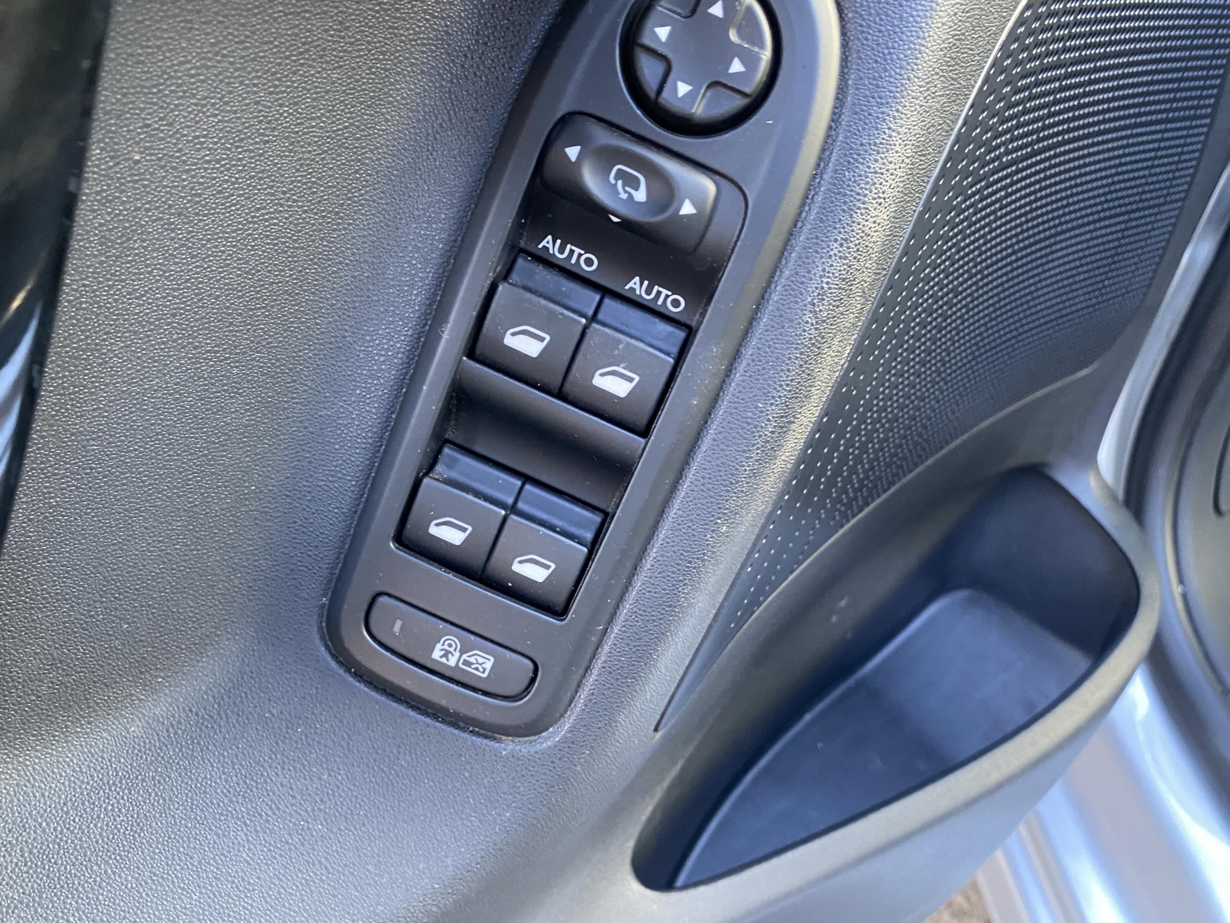 Citroën C3, 2014 - pohled č. 13