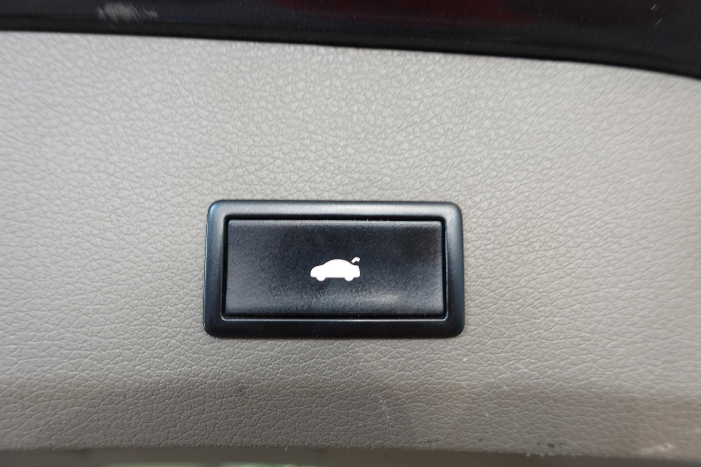 Audi Q7, 2008 - pohled č. 28