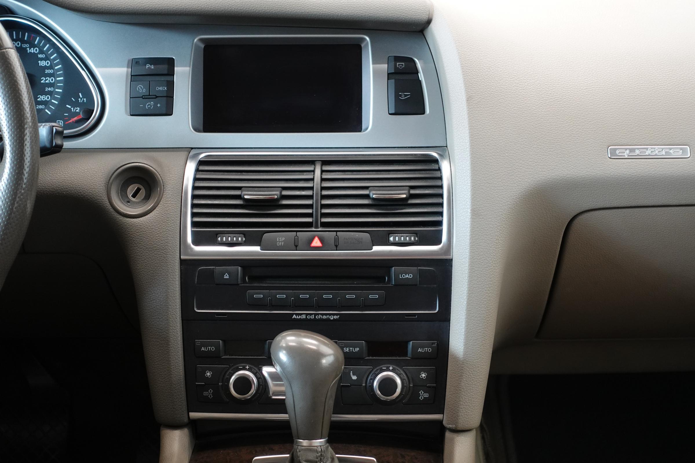 Audi Q7, 2008 - pohled č. 9