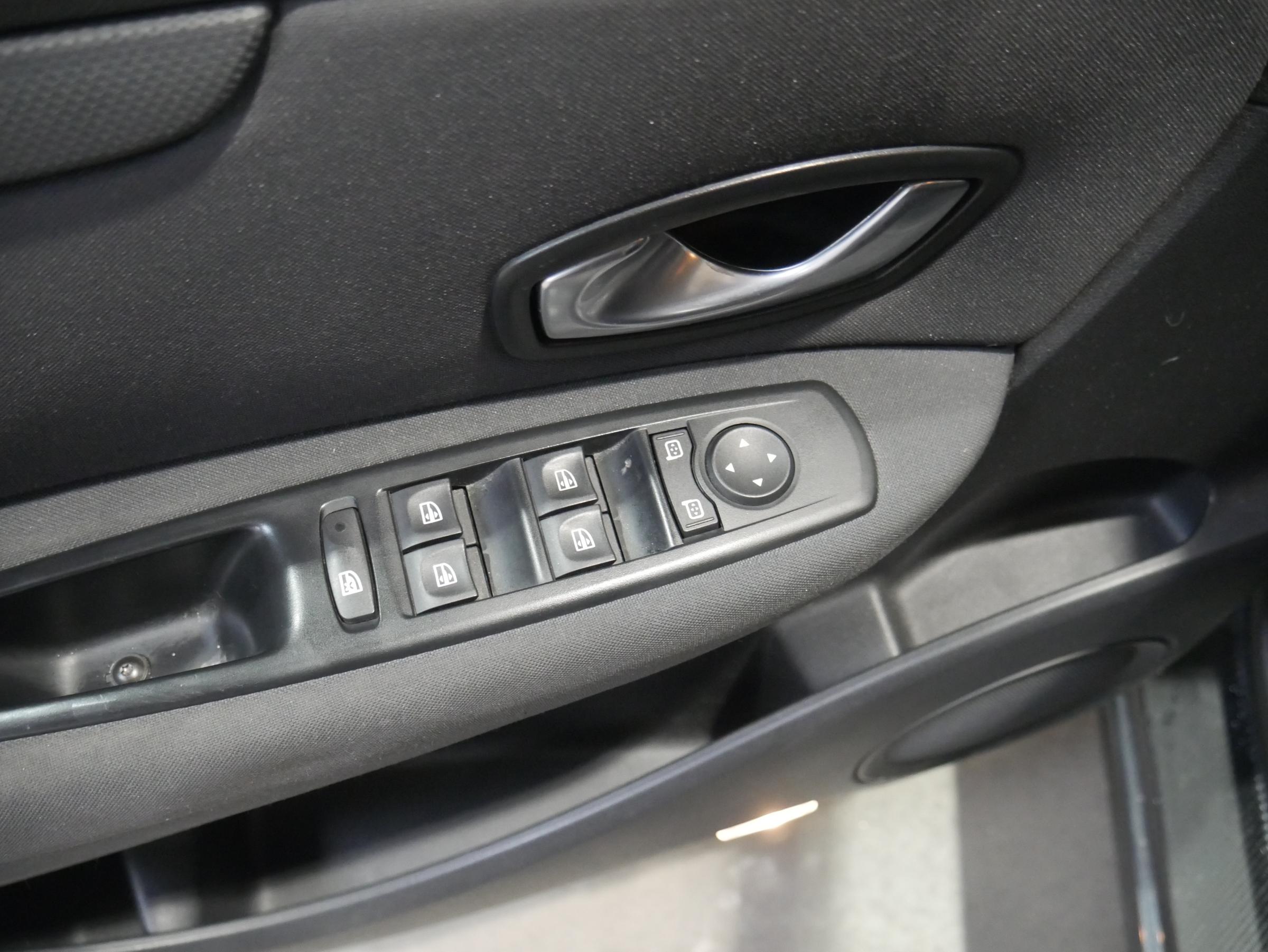 Renault Scénic, 2009 - pohled č. 11