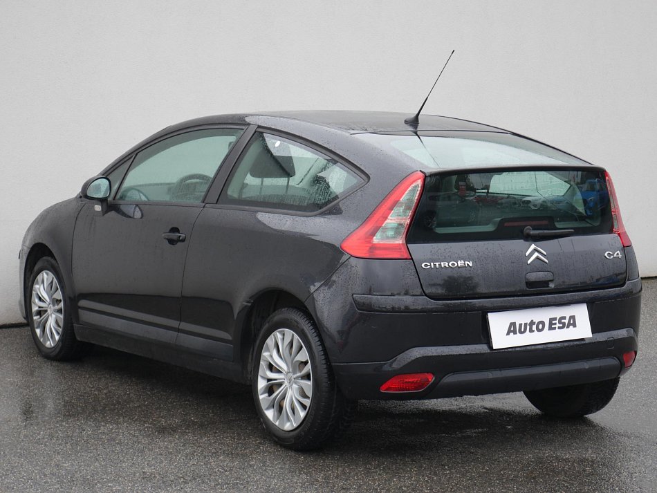 Citroën C4 1.4i 