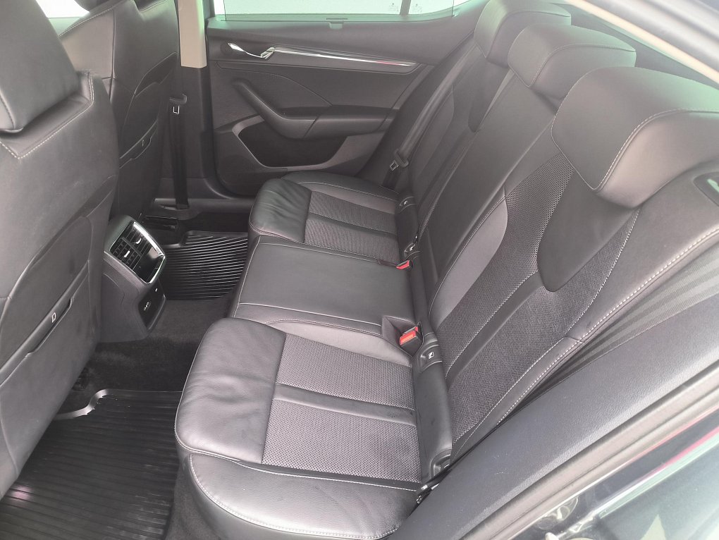 Škoda Octavia IV 2.0TDI Style