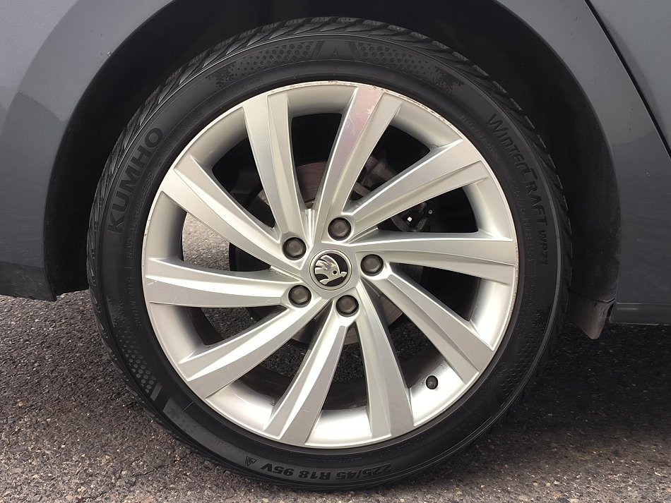 Škoda Octavia IV 2.0TDI 