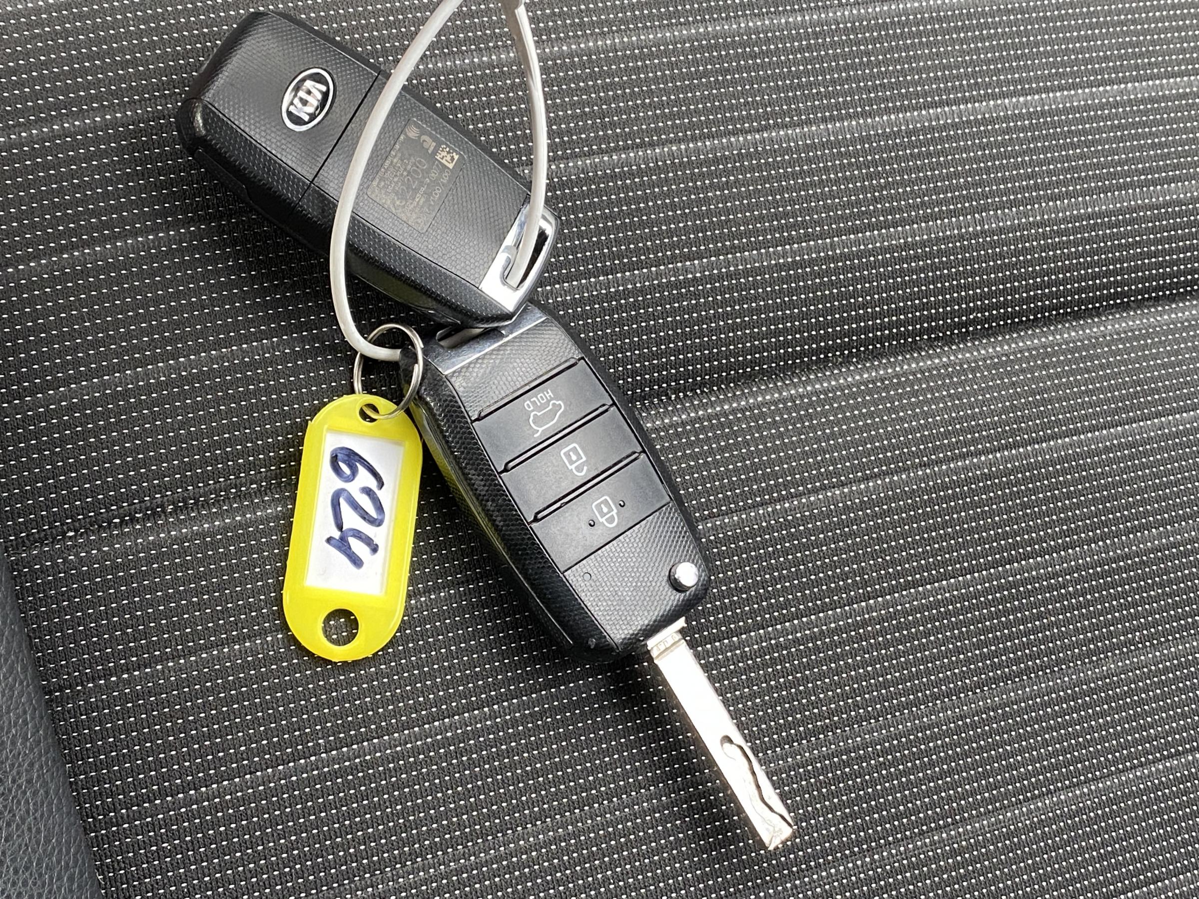 Kia Stonic, 2018 - pohled č. 16