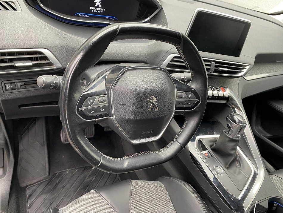 Peugeot 3008 1.5 HDi Allure