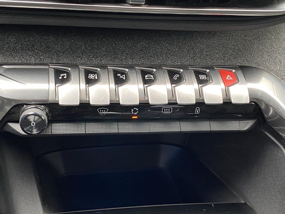 Peugeot 3008 1.5 HDi Allure