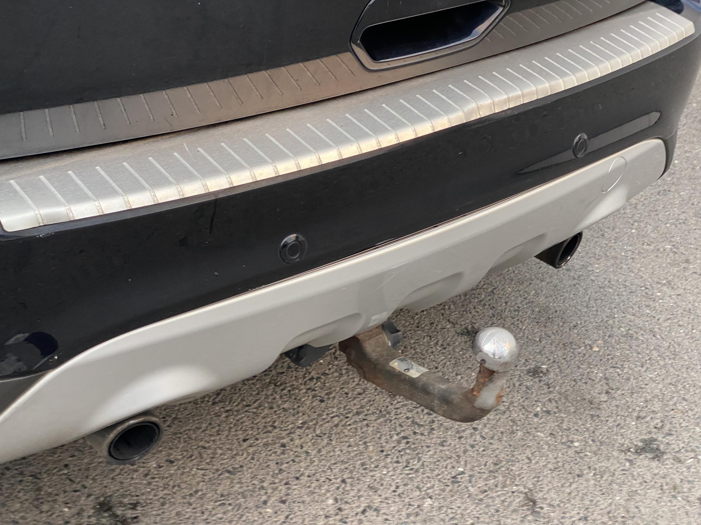 Ford Kuga, 2011 - pohled č. 19