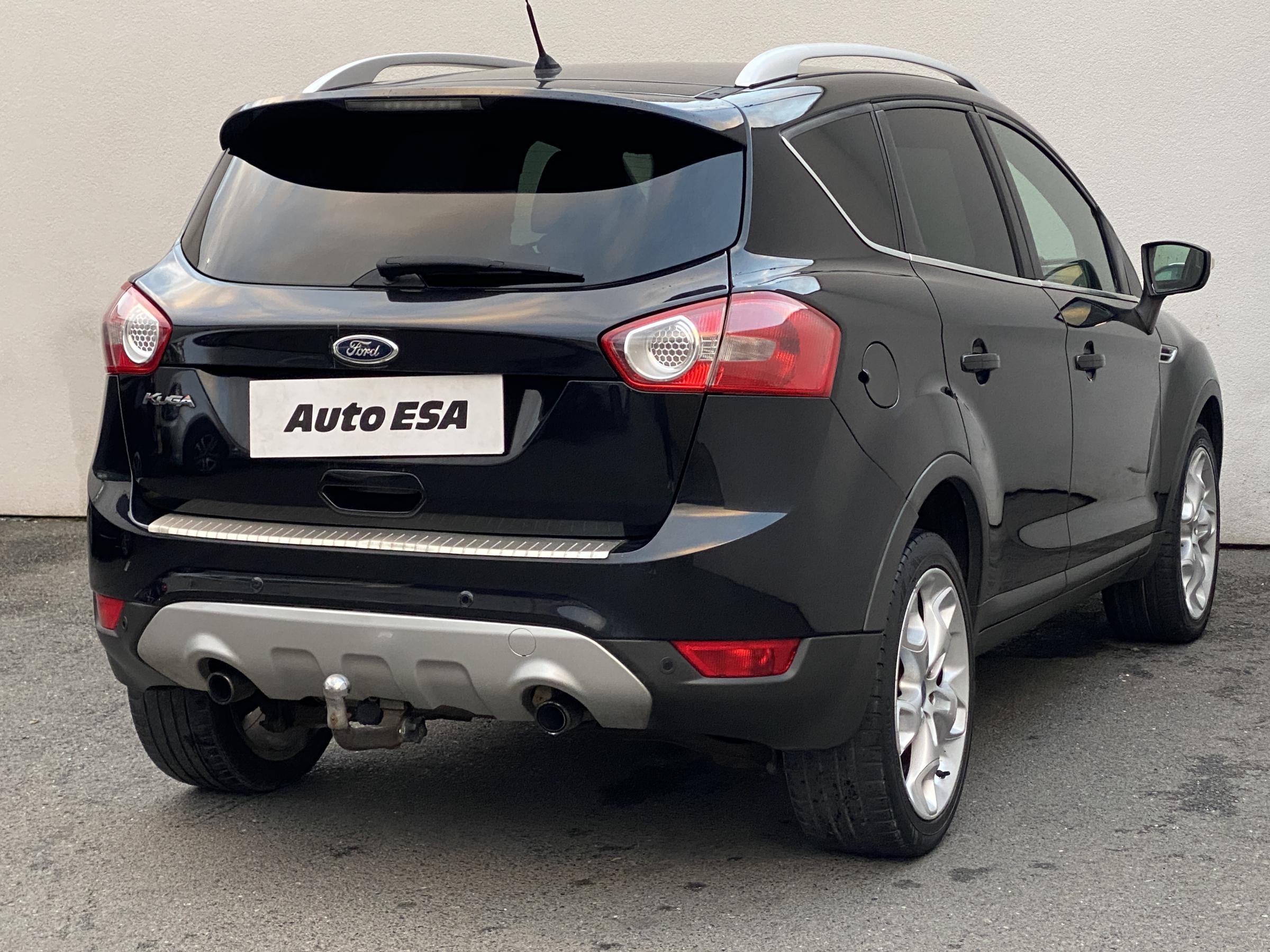 Ford Kuga, 2011 - pohled č. 4