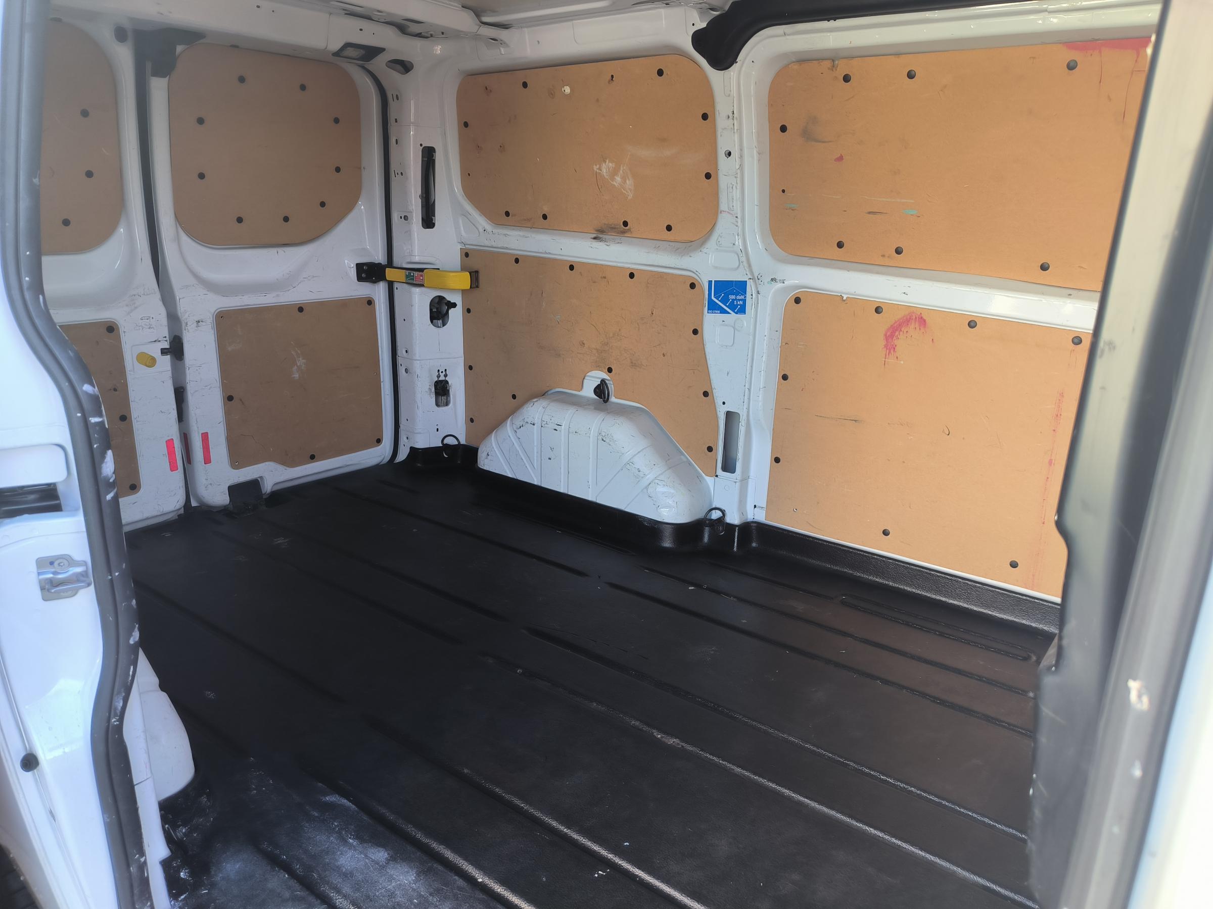 Ford Transit Custom, 2019 - pohled č. 10