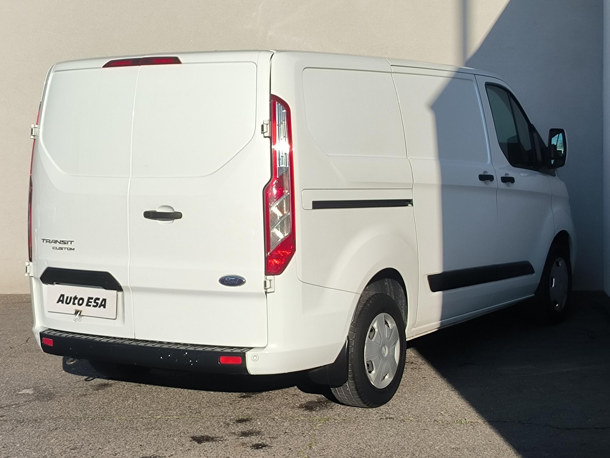 Ford Transit Custom, 2019 - pohled č. 4