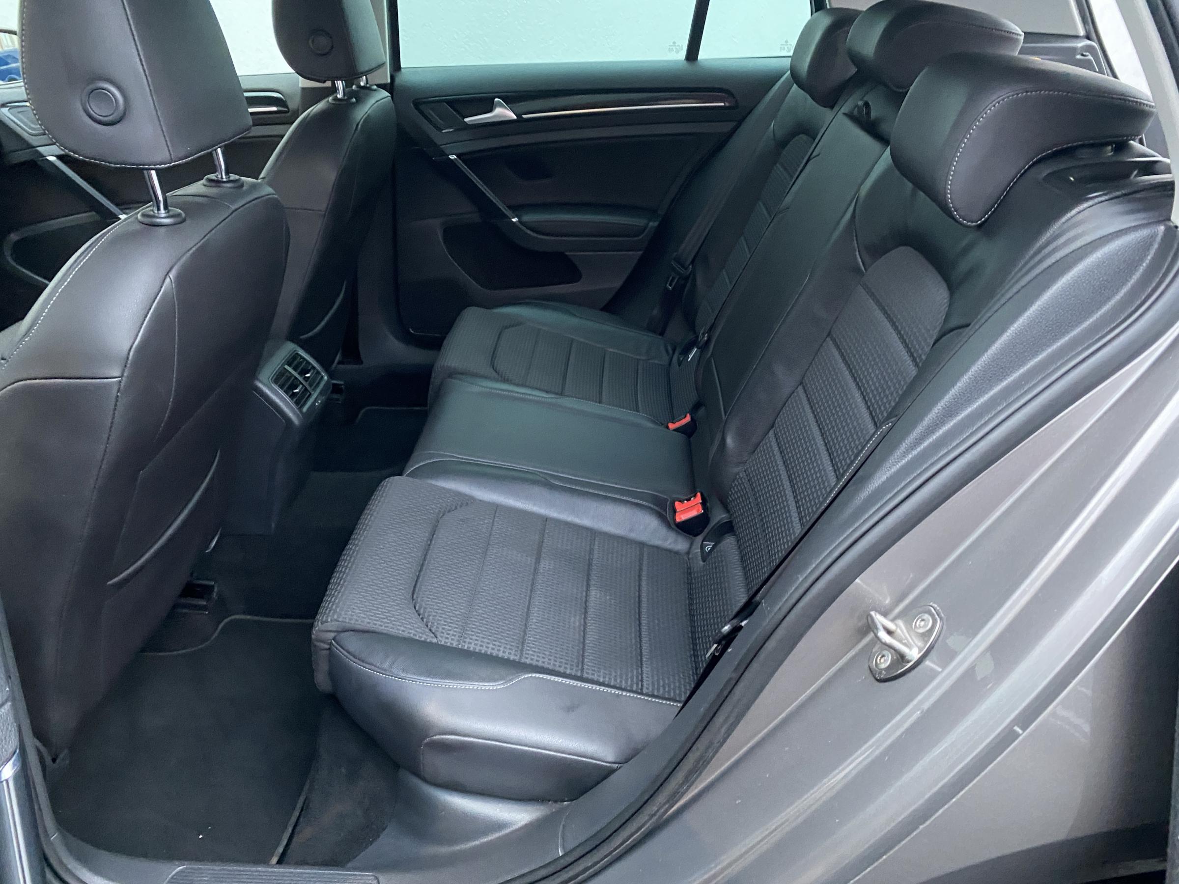 Volkswagen Golf, 2013 - pohled č. 10