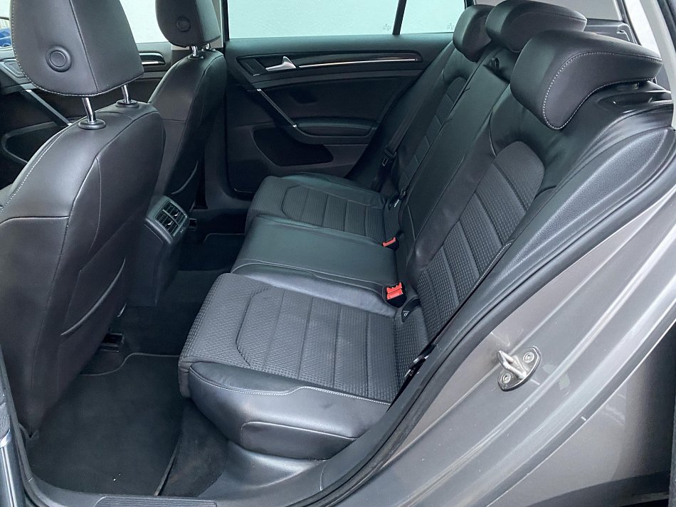 Volkswagen Golf 1.4 TSi Highline