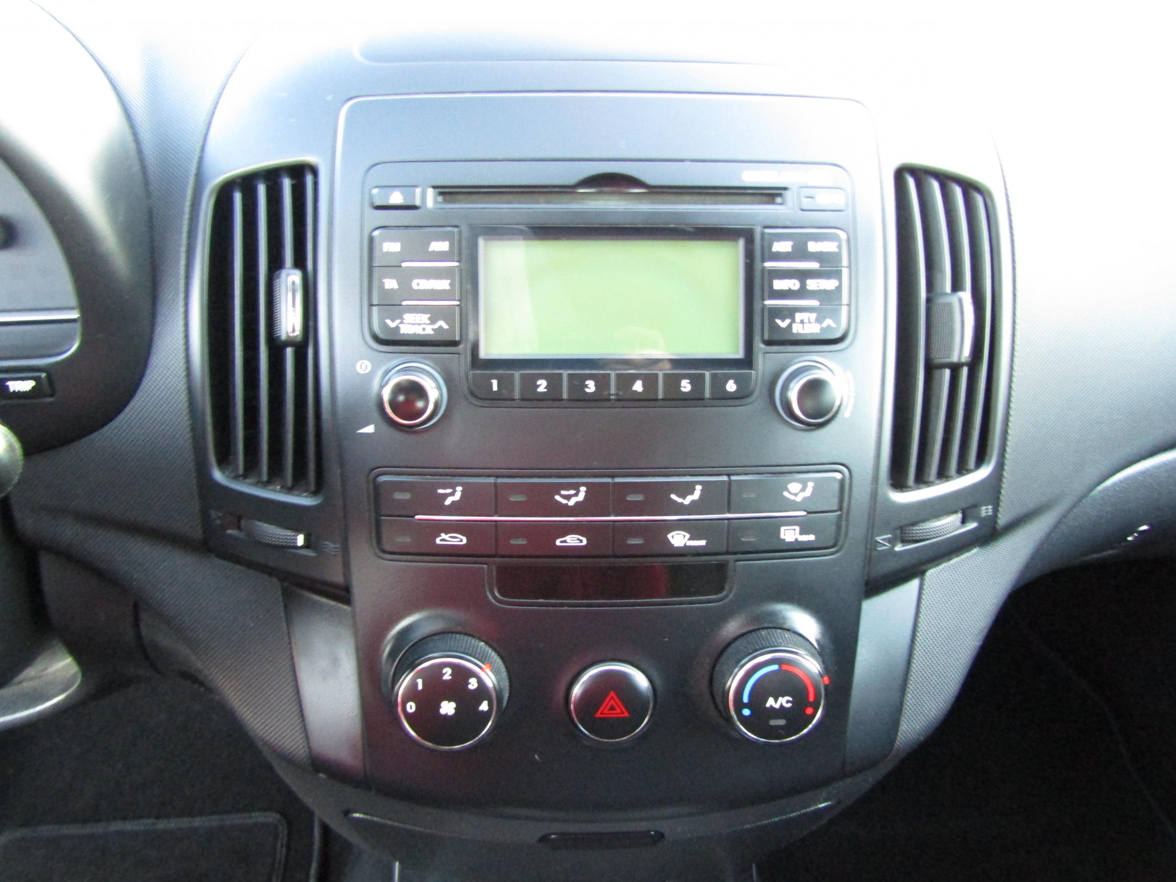 Hyundai i30, 2010 - pohled č. 13