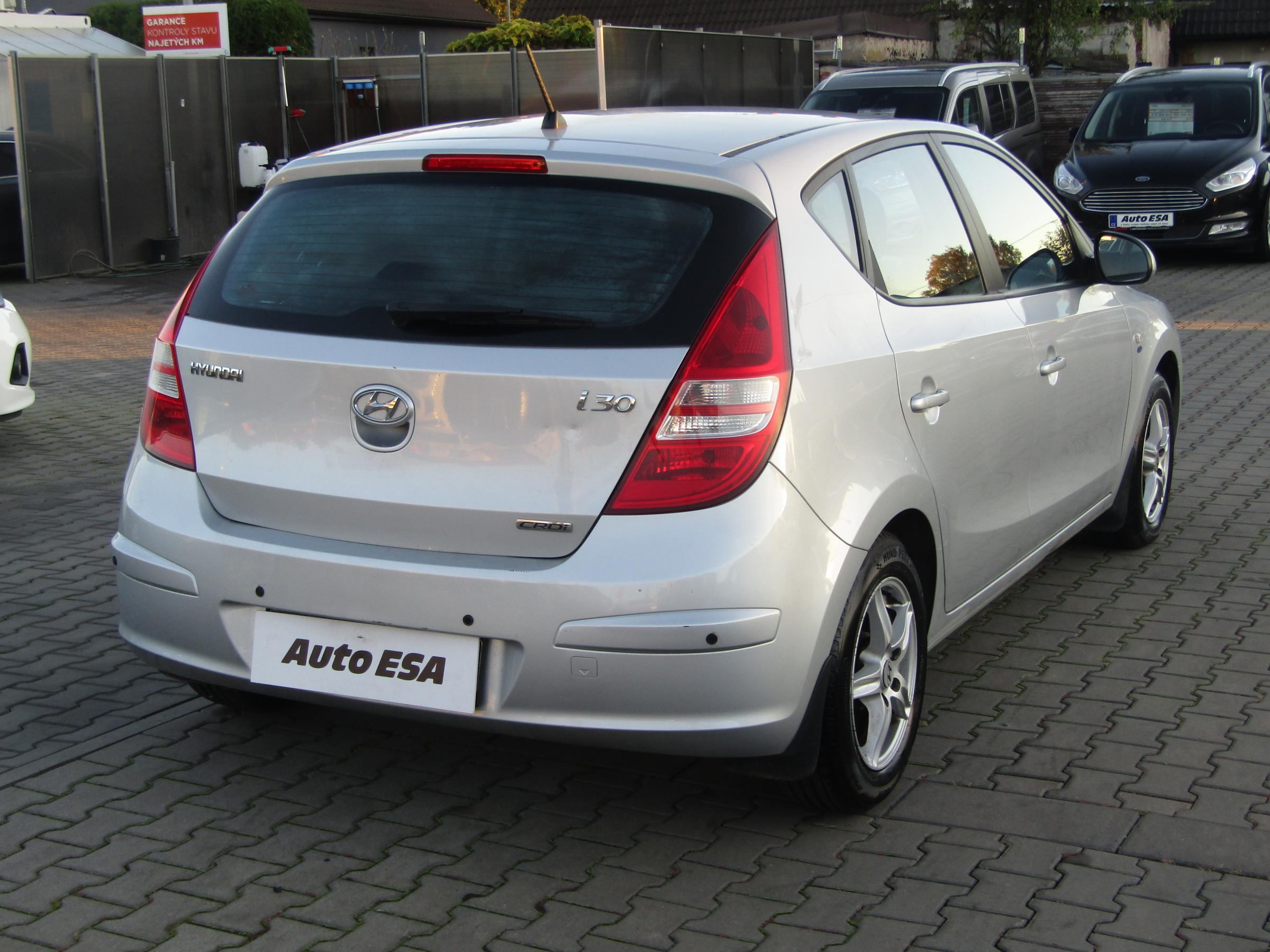 Hyundai i30, 2010 - pohled č. 4