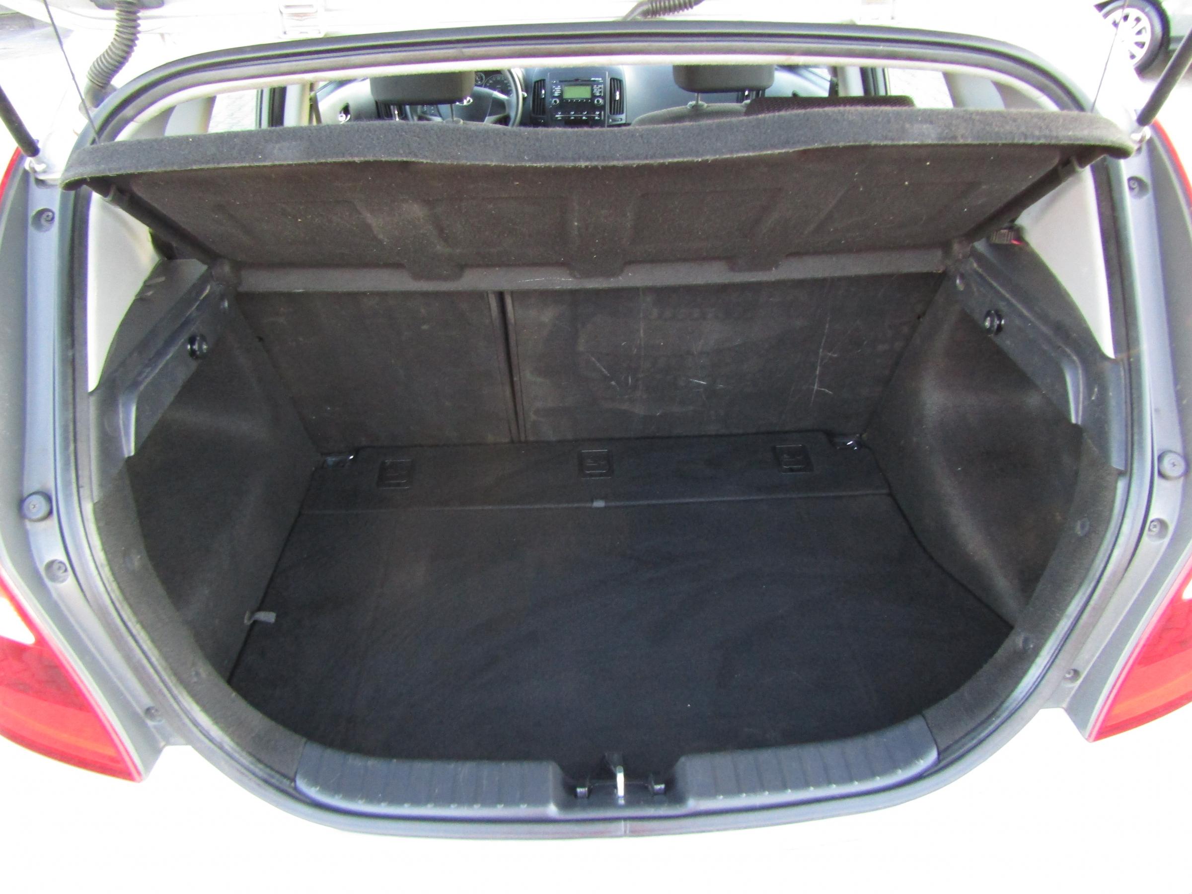 Hyundai i30, 2010 - pohled č. 7