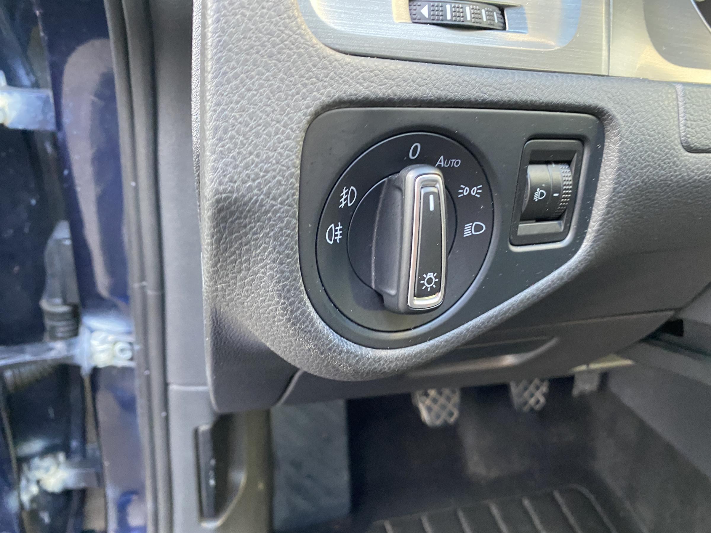 Volkswagen Golf, 2013 - pohled č. 15