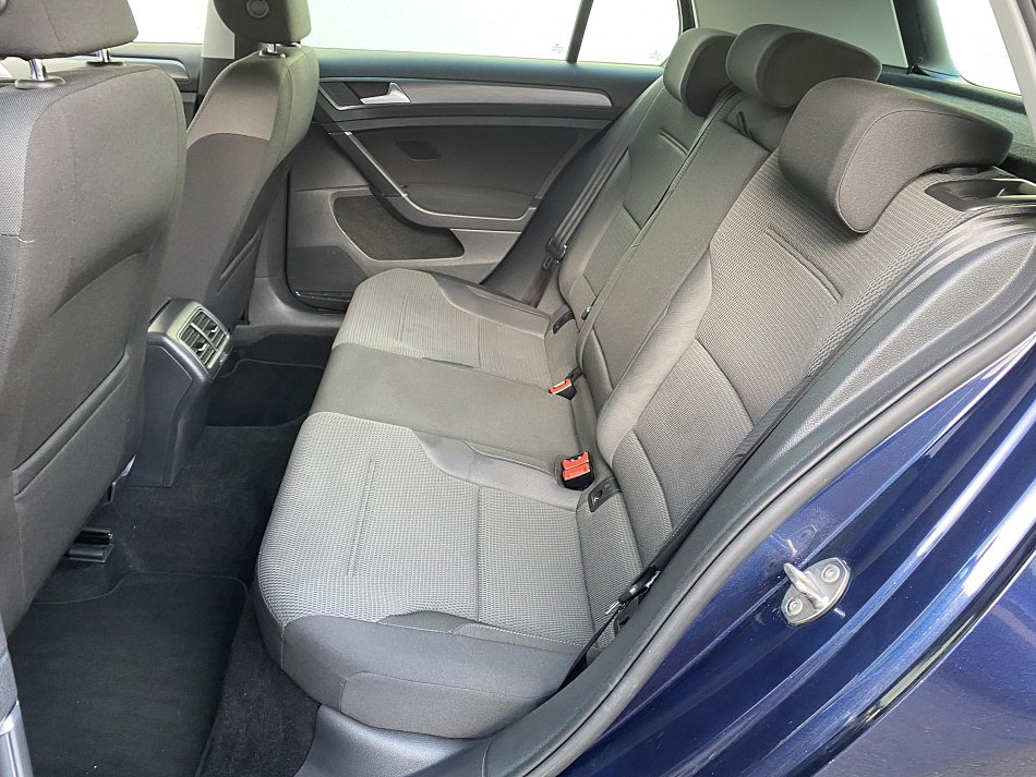 Volkswagen Golf 1.2 TSi Comfortline VII